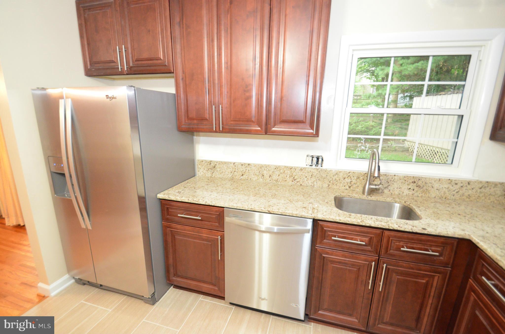 ROLLING VALLEY - Residential Lease