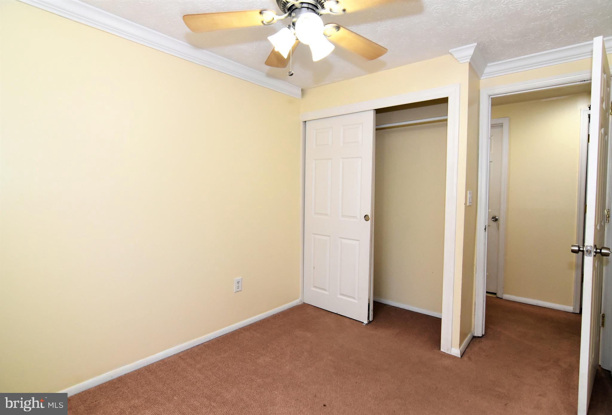 OWENS BROOKE - Residential Lease