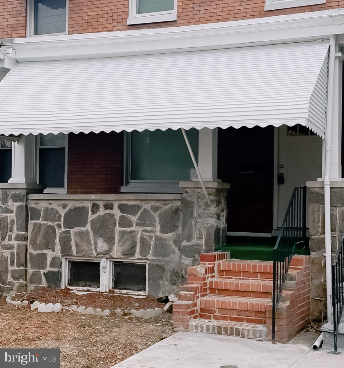 SAINT JOSEPHS - Residential