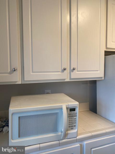 JEFFERSON MANOR - Residential Lease