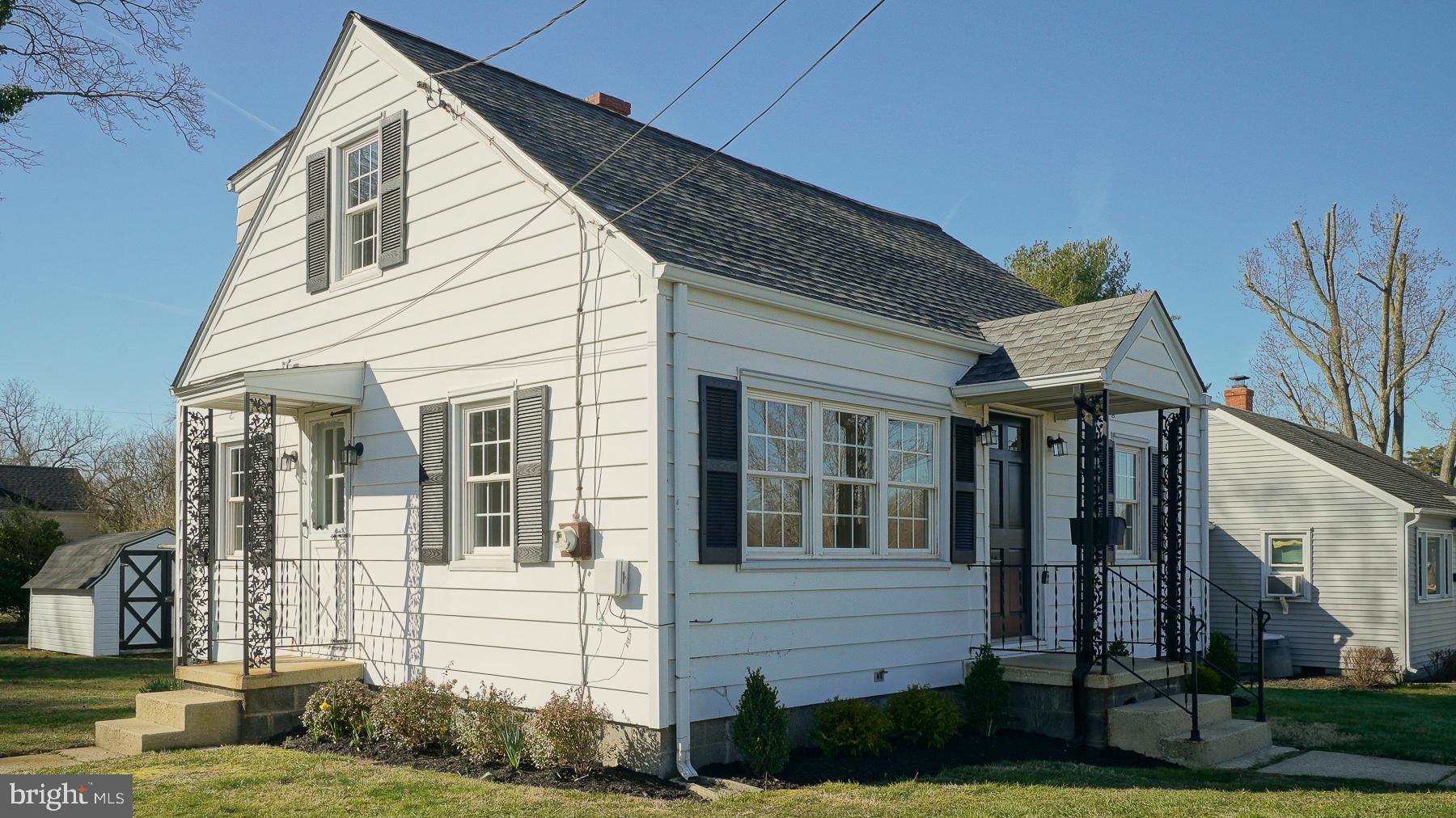 CENTREVILLE - Residential