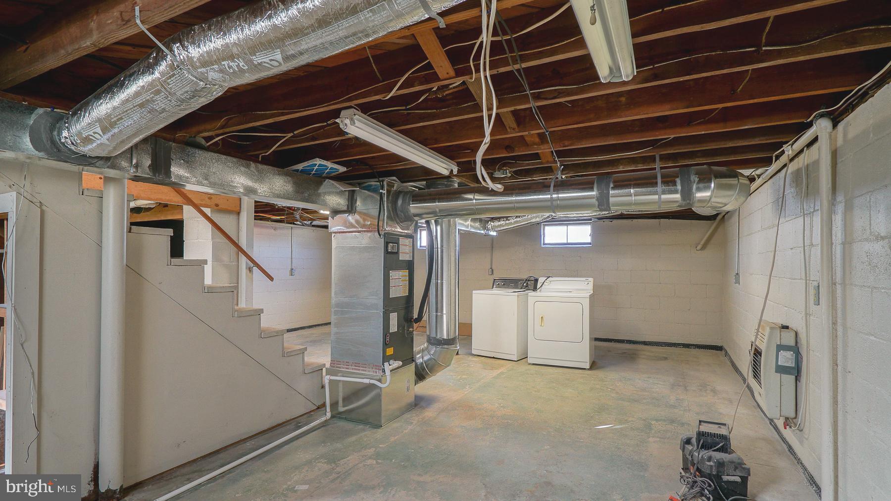 CENTREVILLE - Residential