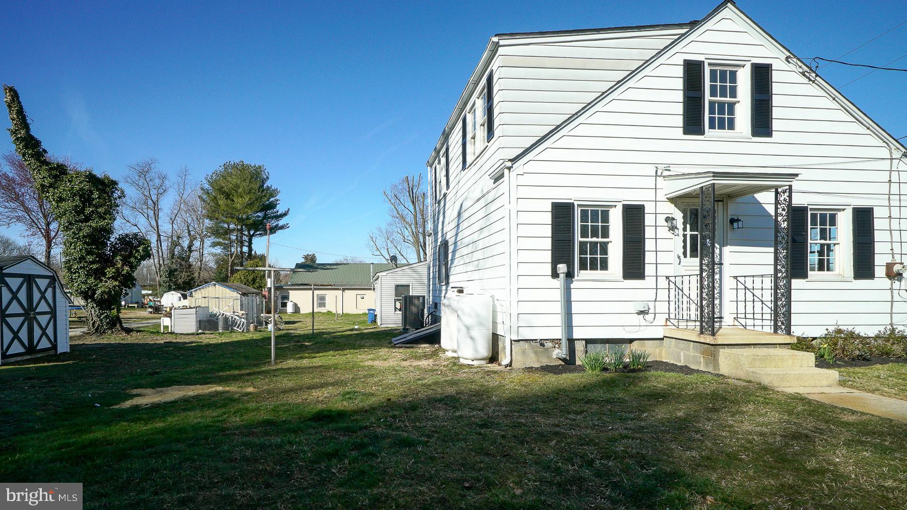 CENTREVILLE - Residential