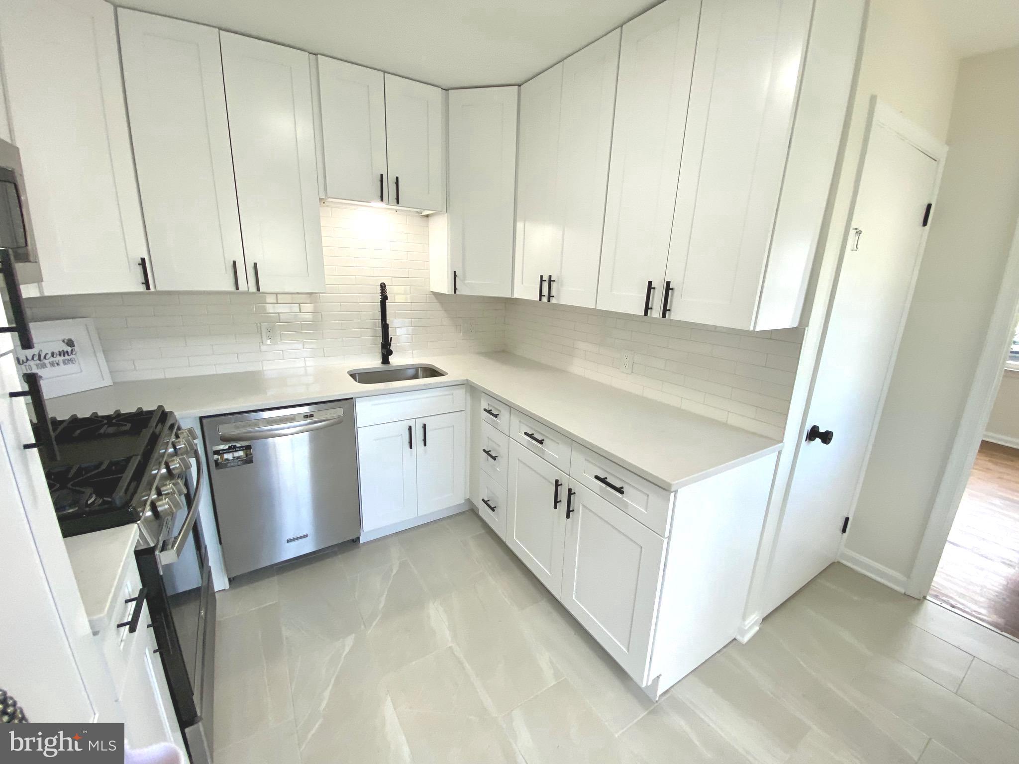 CENTREVILLE - Residential