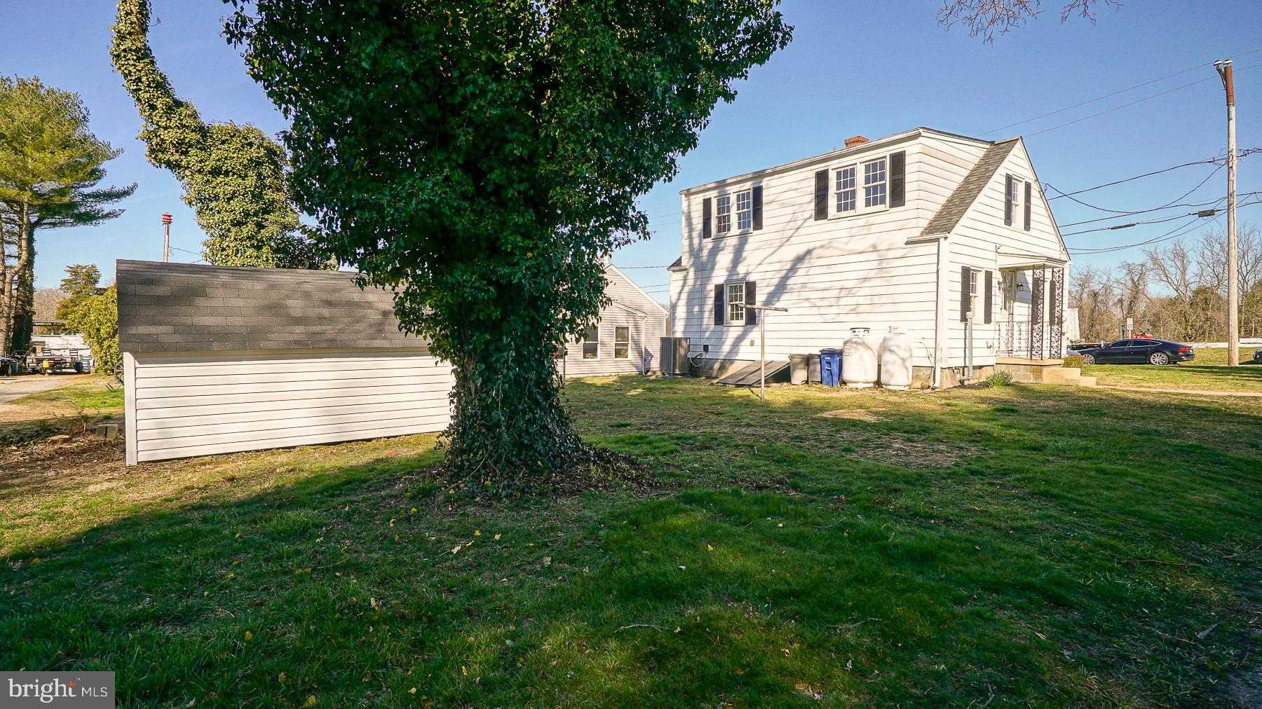 CENTREVILLE - Residential