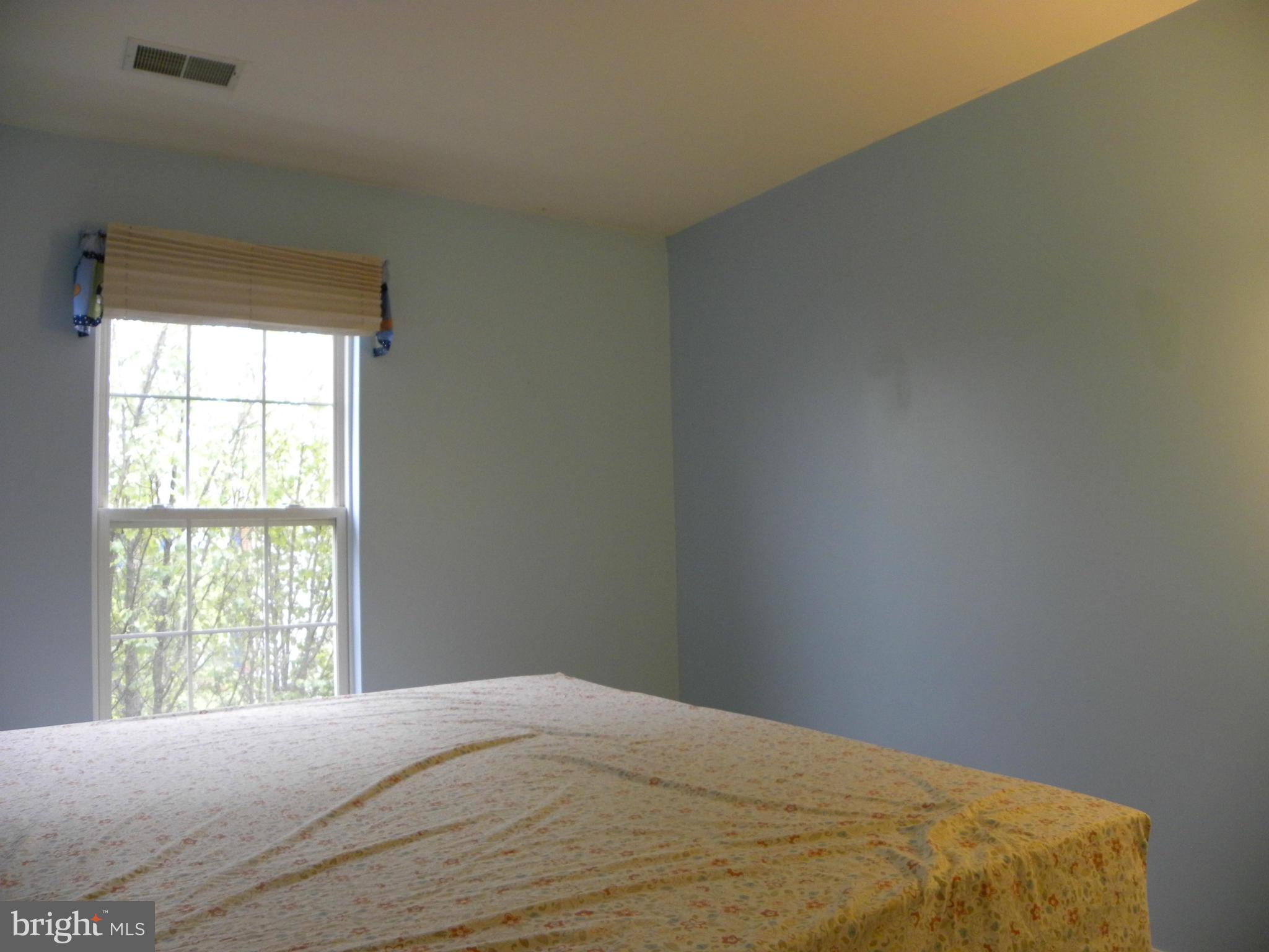 WELLESLEY - Residential Lease