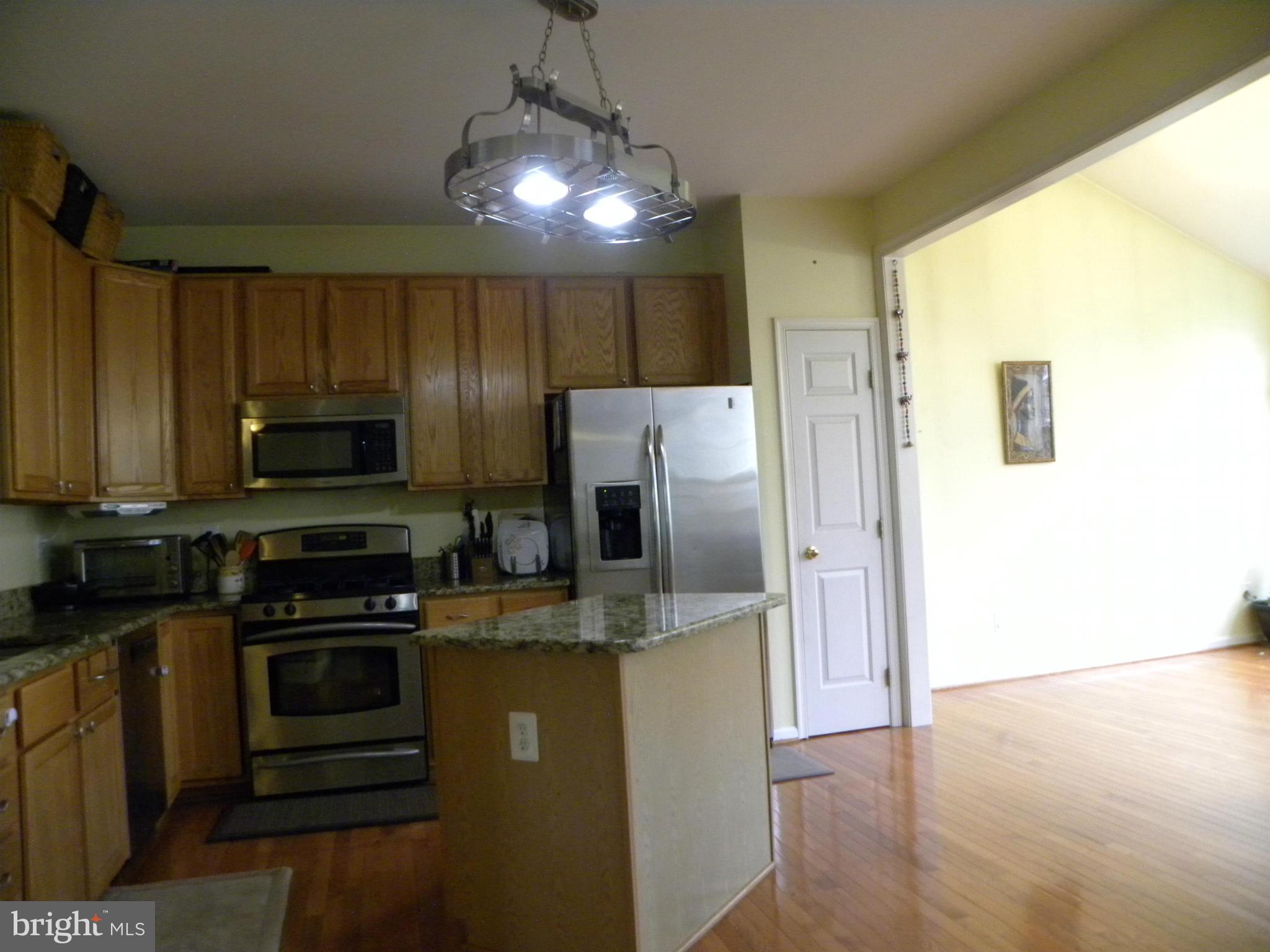 WELLESLEY - Residential Lease