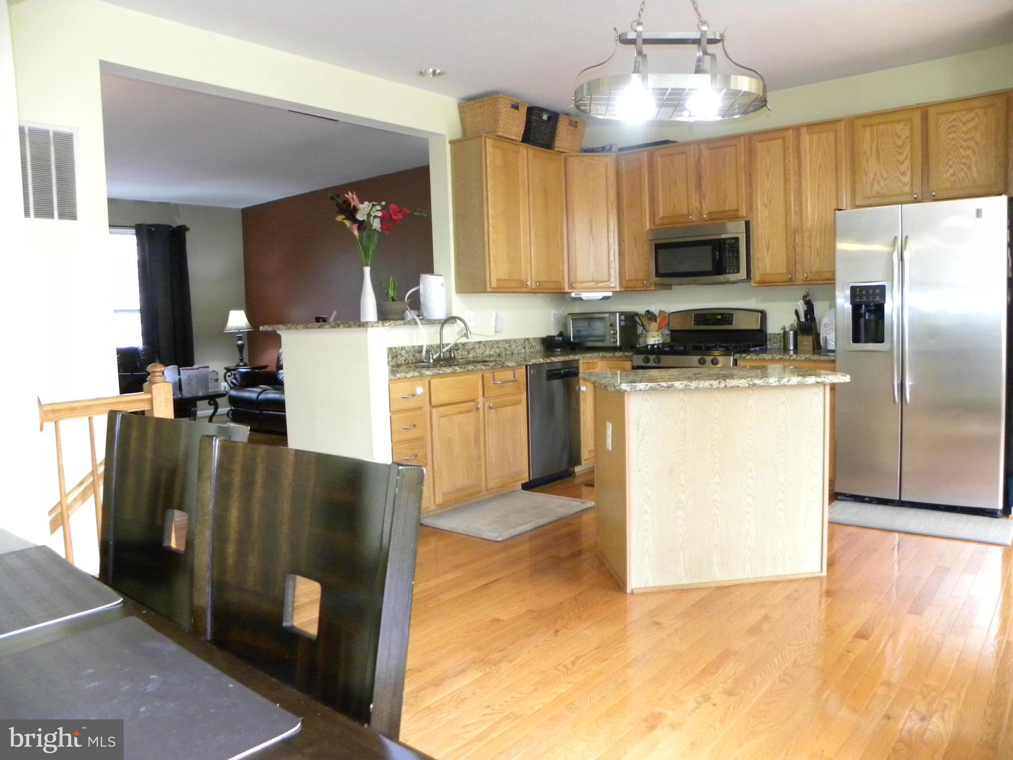 WELLESLEY - Residential Lease