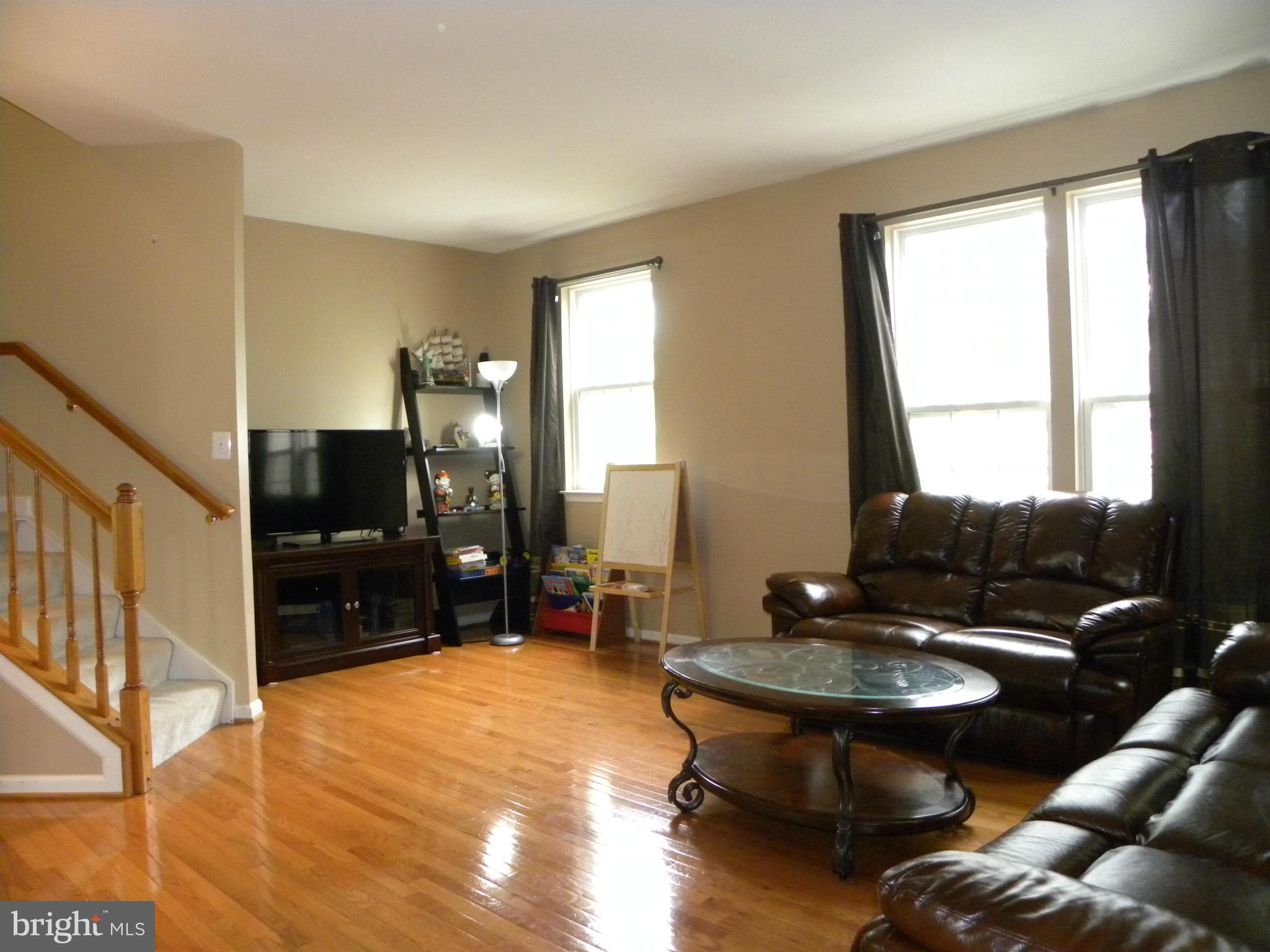 WELLESLEY - Residential Lease
