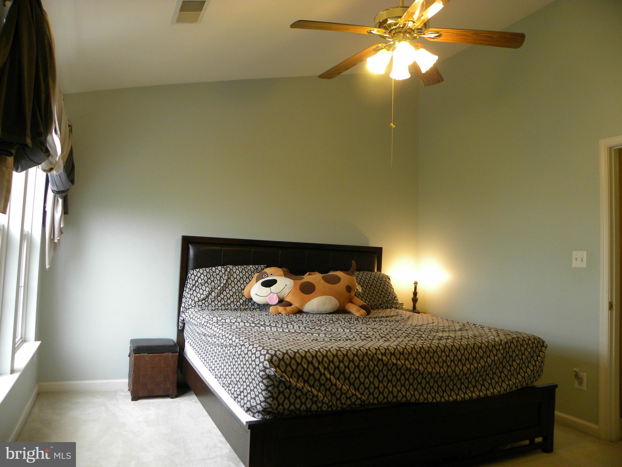 WELLESLEY - Residential Lease