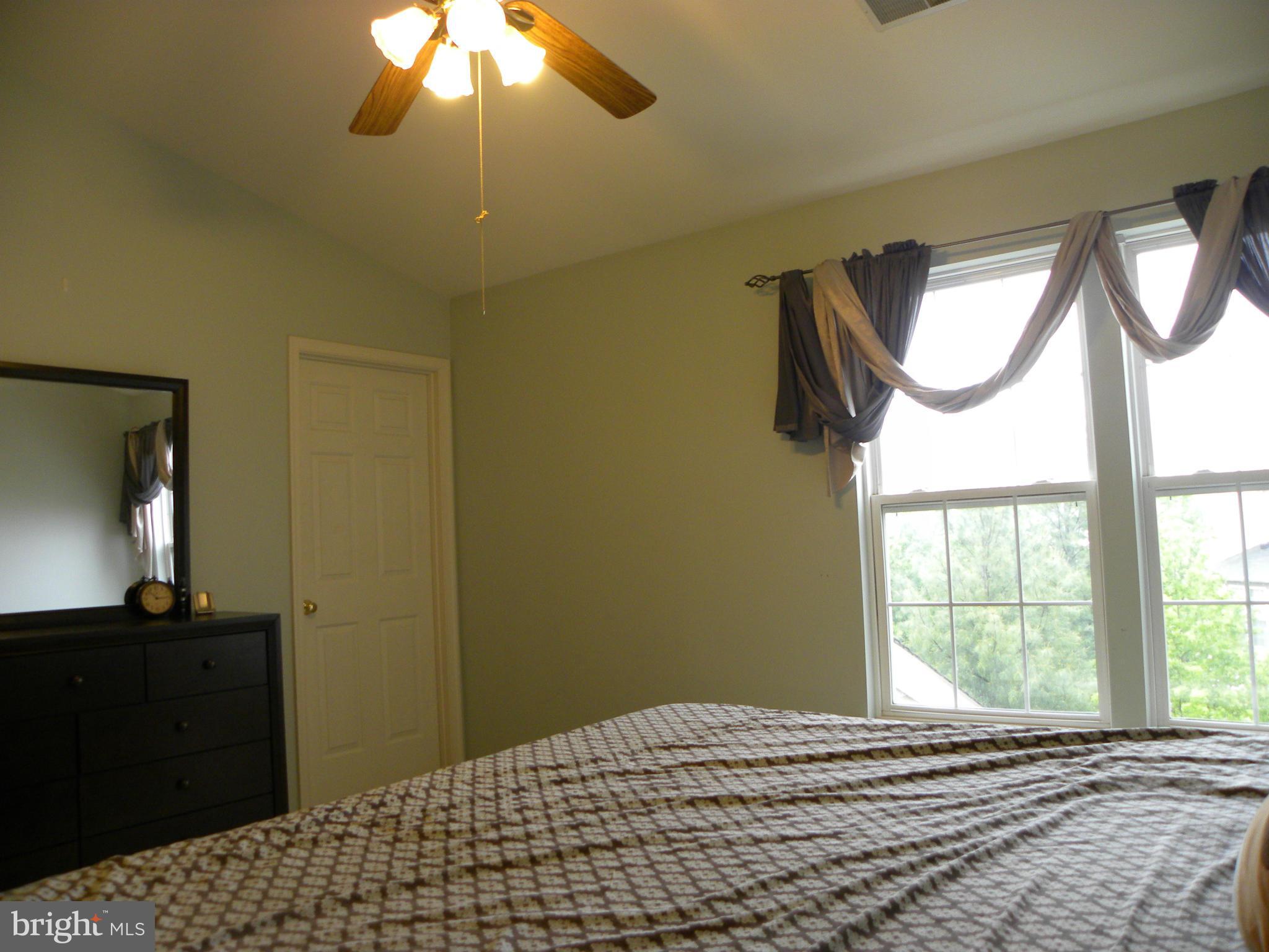 WELLESLEY - Residential Lease