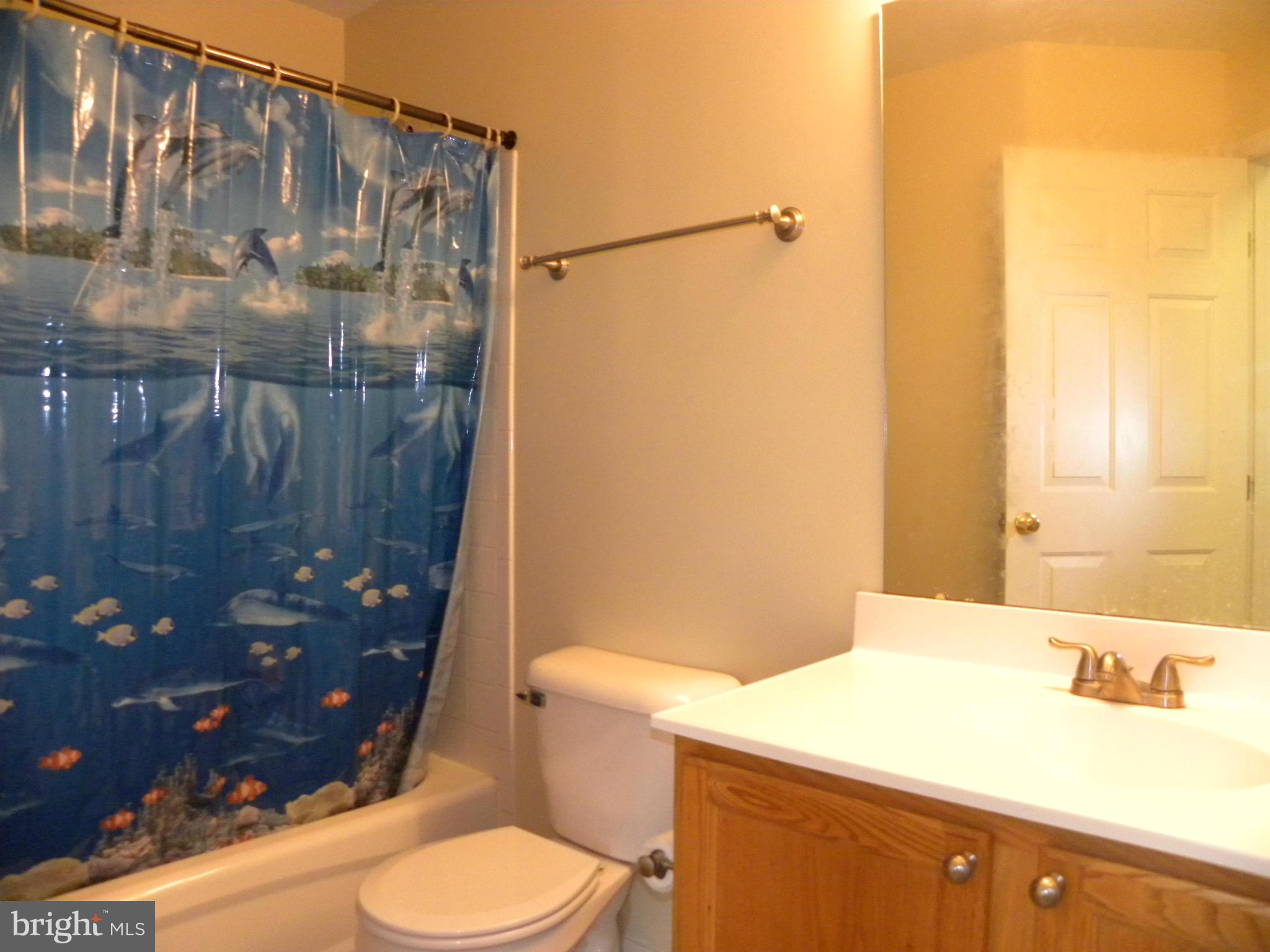 WELLESLEY - Residential Lease