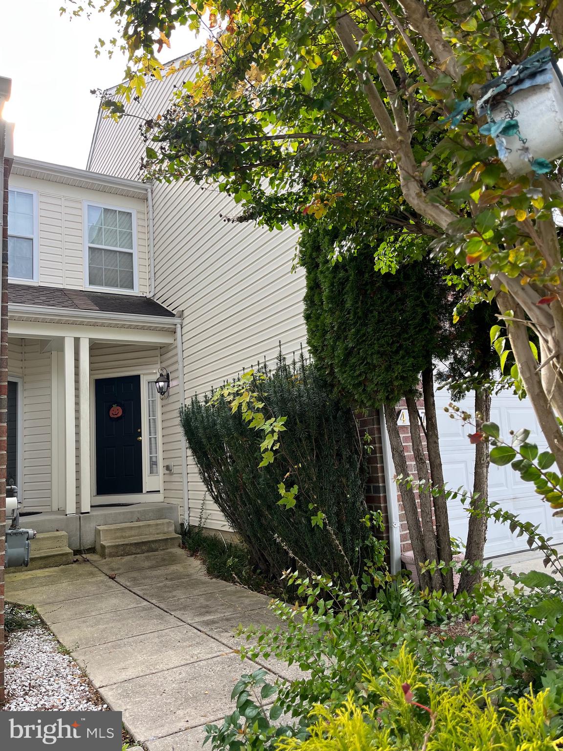 4817 ATLAS CEDAR WAY