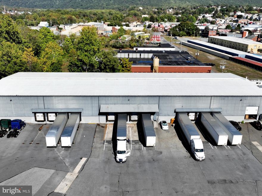 30,000 SQFT Industrial Warehouse – Hamburg, PA (Berks County)

Prime location just a few feet off Routes 61 and 78, this impressive 30,000 square-foot warehouse sits on nearly 3 fully fenced acres in the heart of Berks County. The property features 13 overhead doors and 12 loading docks, providing exceptional accessibility for tractor-trailers, deliveries, and logistics operations.

Strategically positioned between Allentown, Reading, Harrisburg, Pottsville, and Lancaster, this site offers unbeatable regional connectivity and convenience for distribution, storage, or manufacturing.

Whether you’re expanding your business footprint or seeking an investment with serious infrastructure in place, this property checks every box—ample yard space, secure fencing, high traffic visibility, and immediate highway access.

Grab this perfect location while it’s still available!