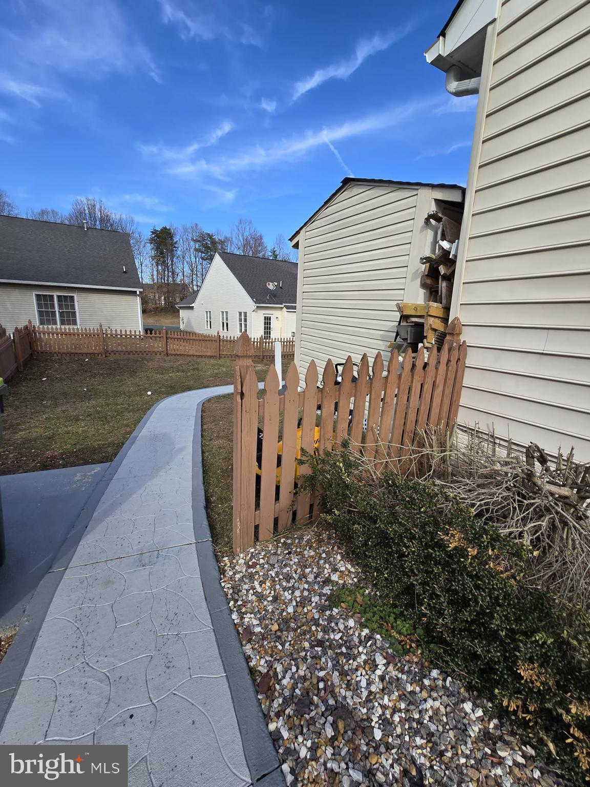 SALEM FIELDS - Residential