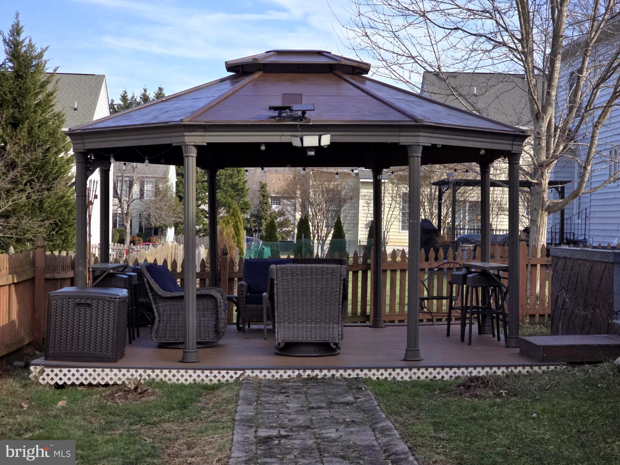 SALEM FIELDS - Residential