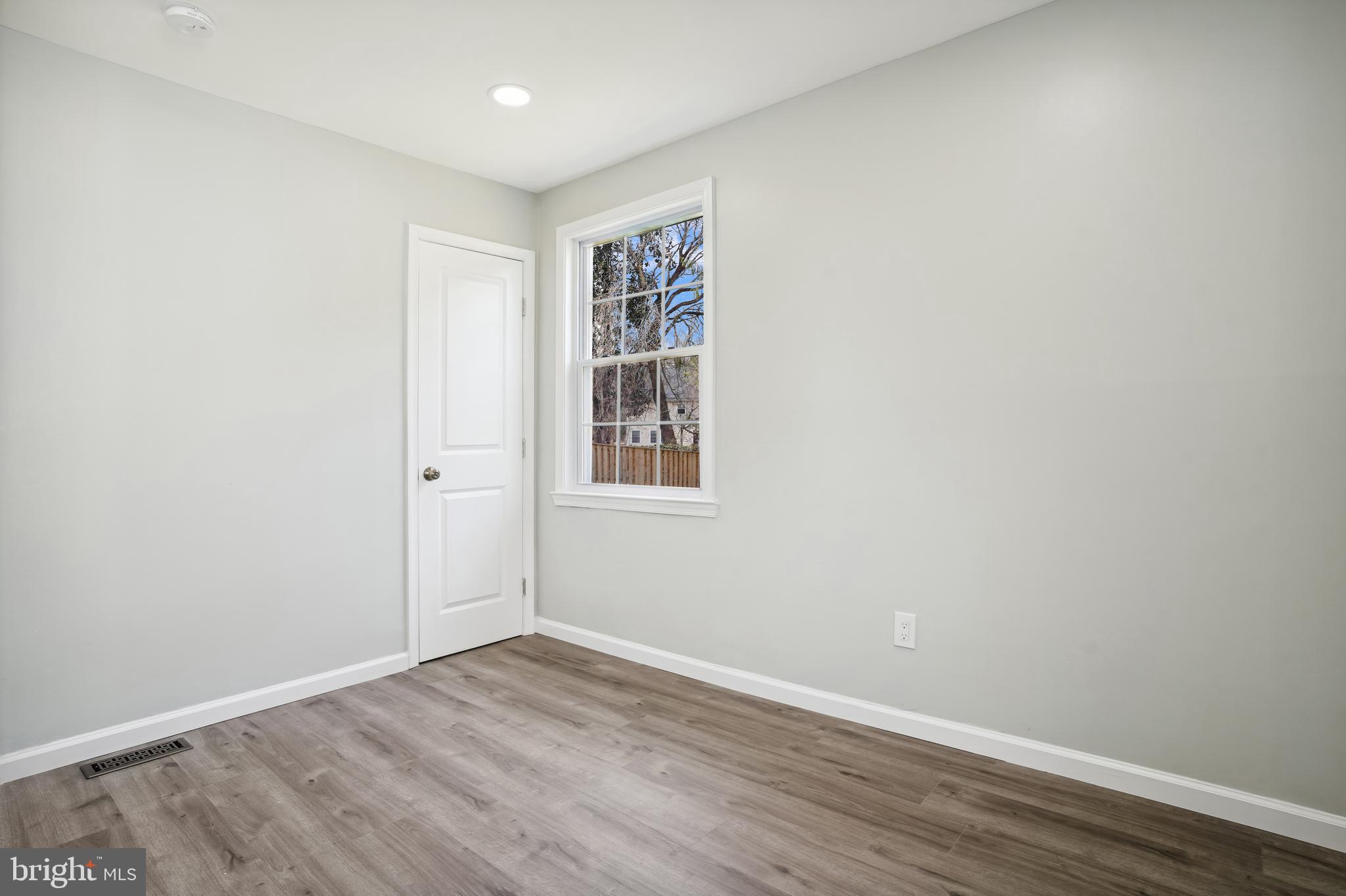 BEL AIR - Residential