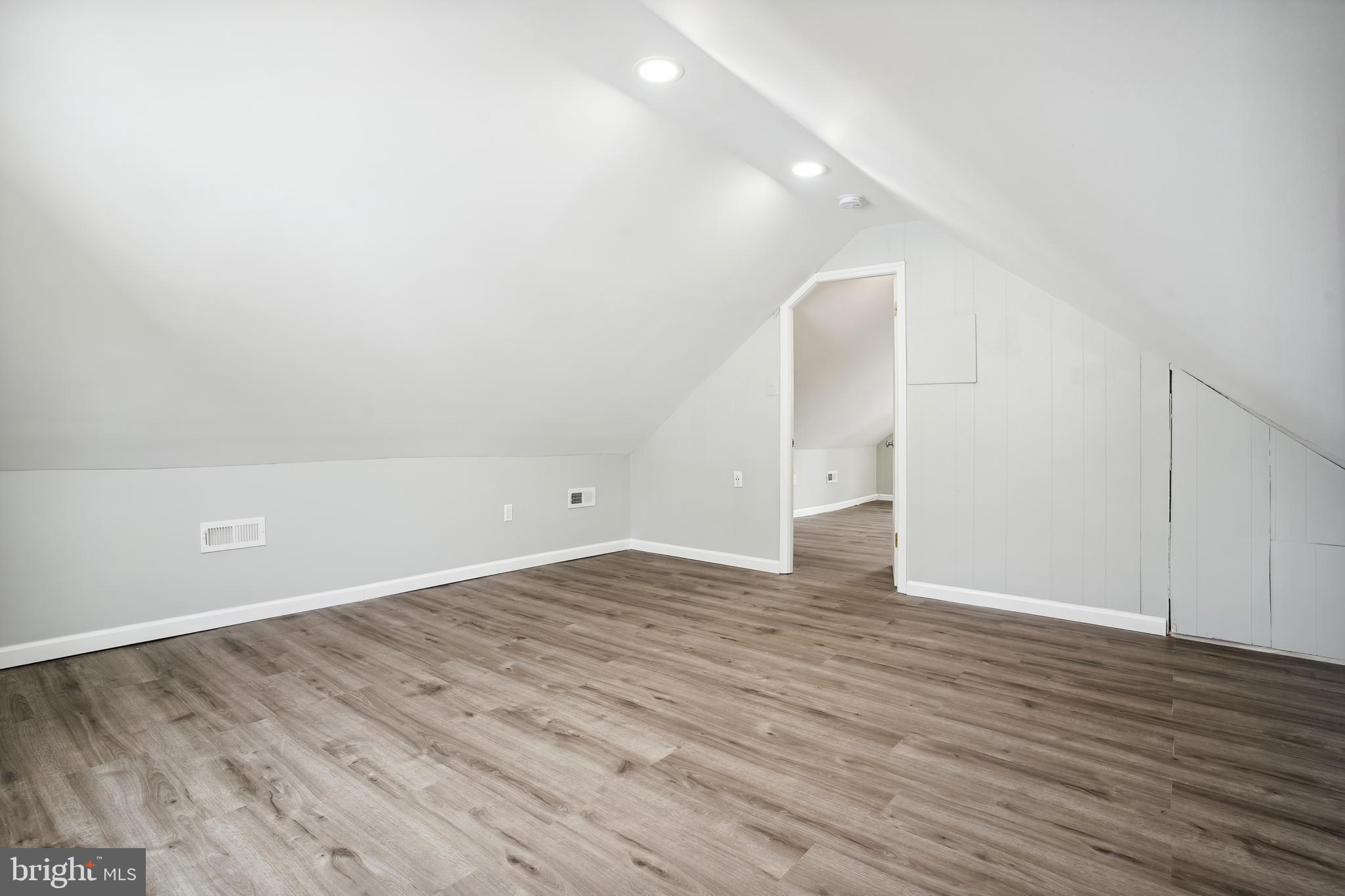 BEL AIR - Residential