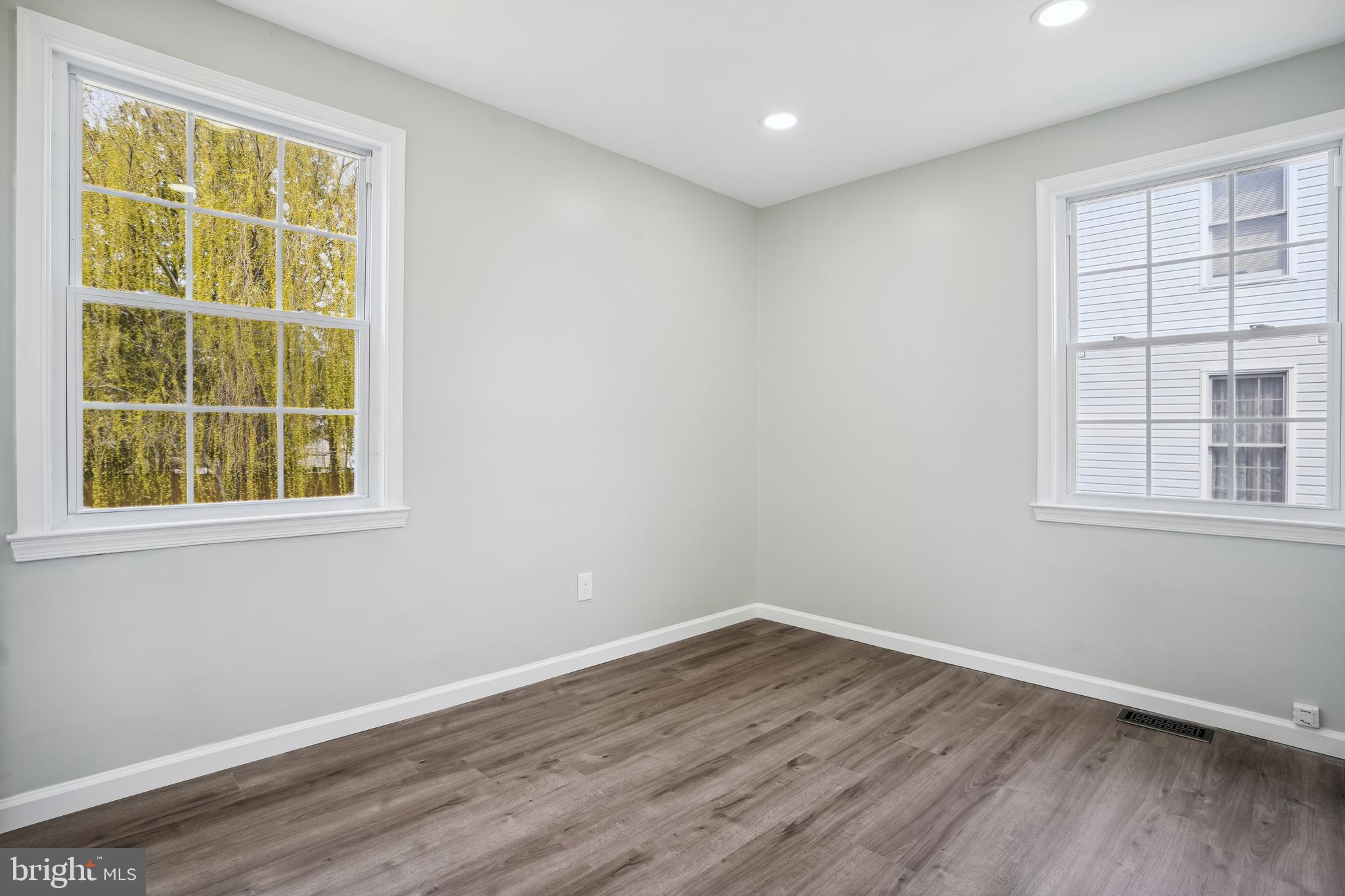 BEL AIR - Residential