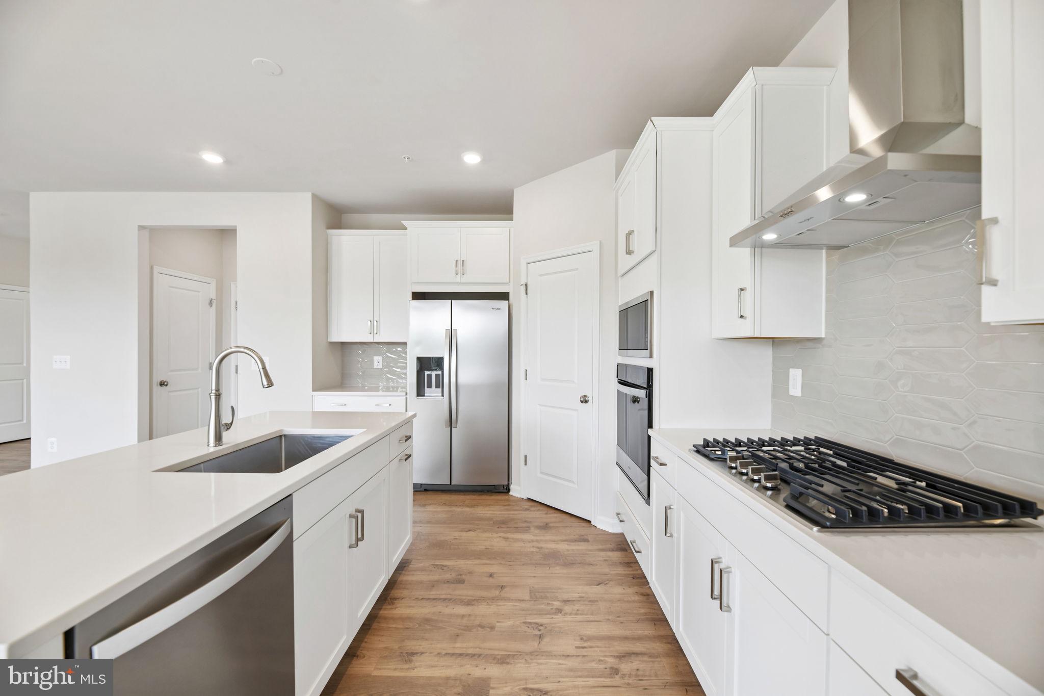 9726 LASSIE COURT