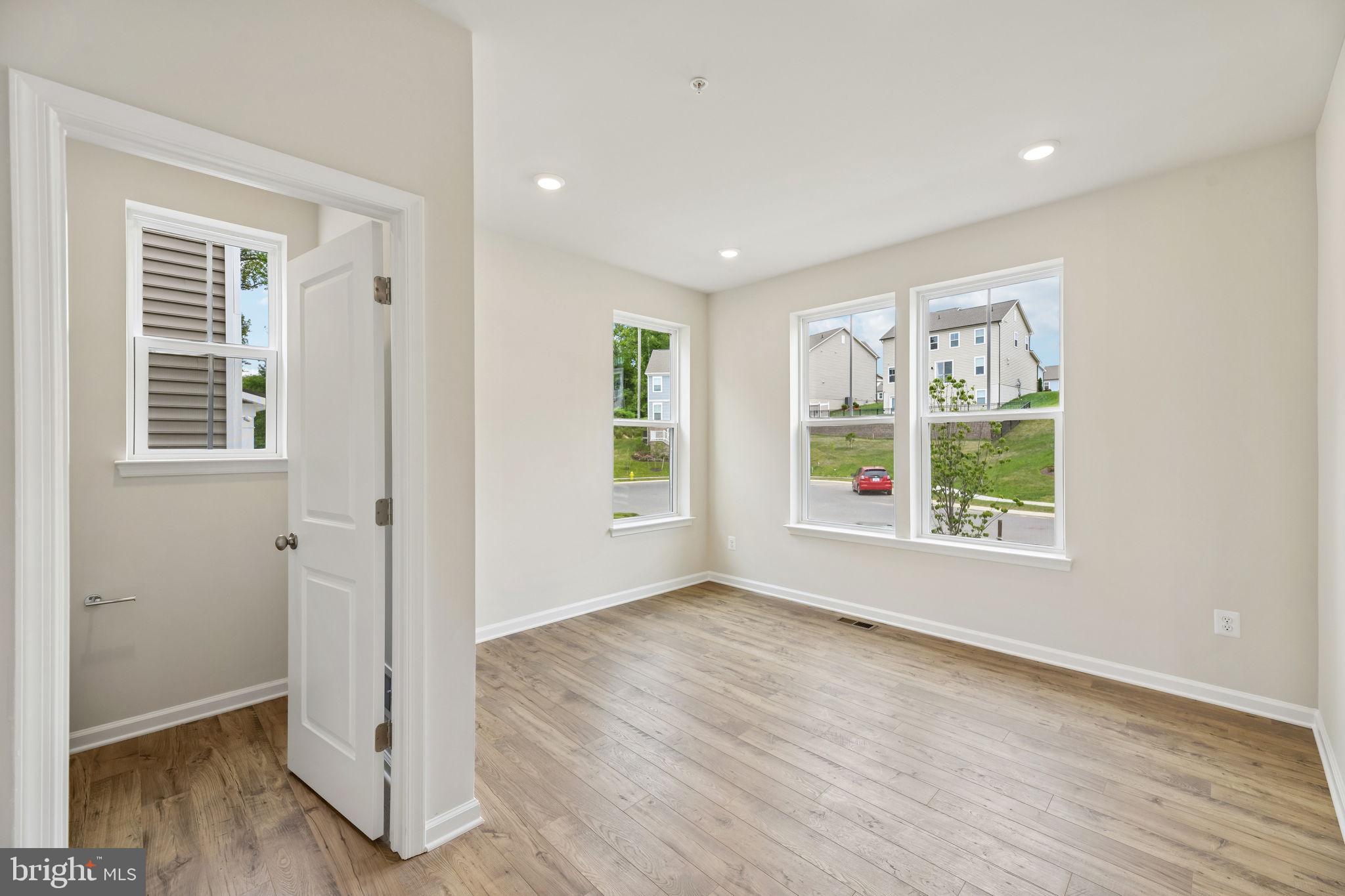 9726 LASSIE COURT