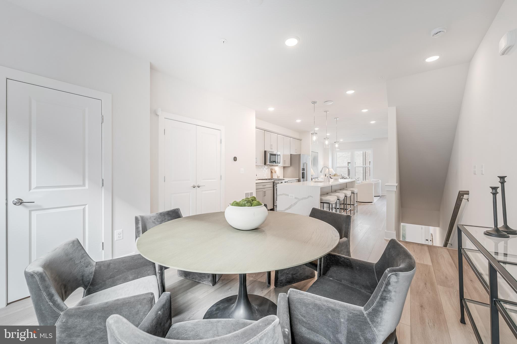 RESTON ARBORETUM - Residential