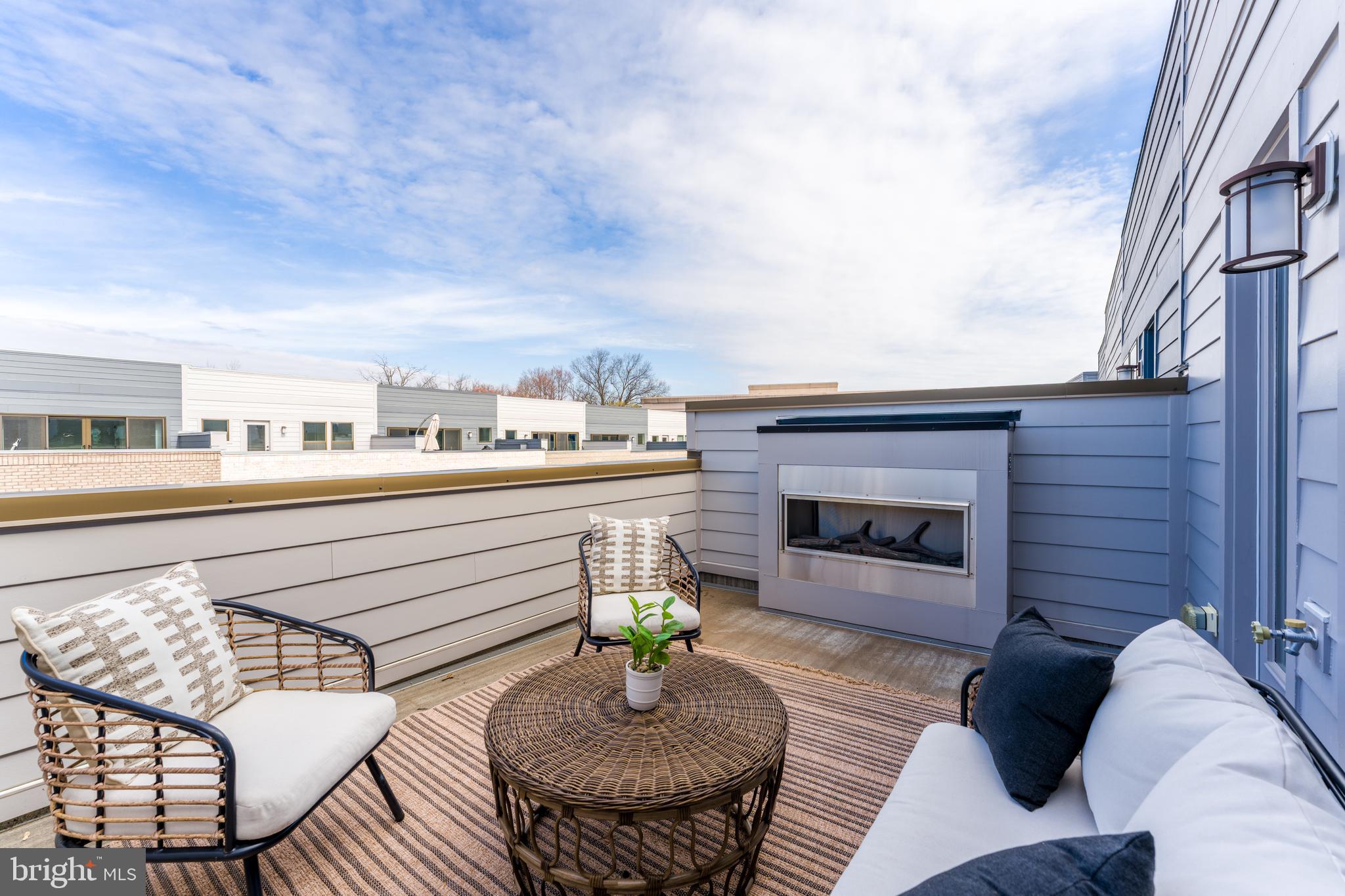 RESTON ARBORETUM - Residential