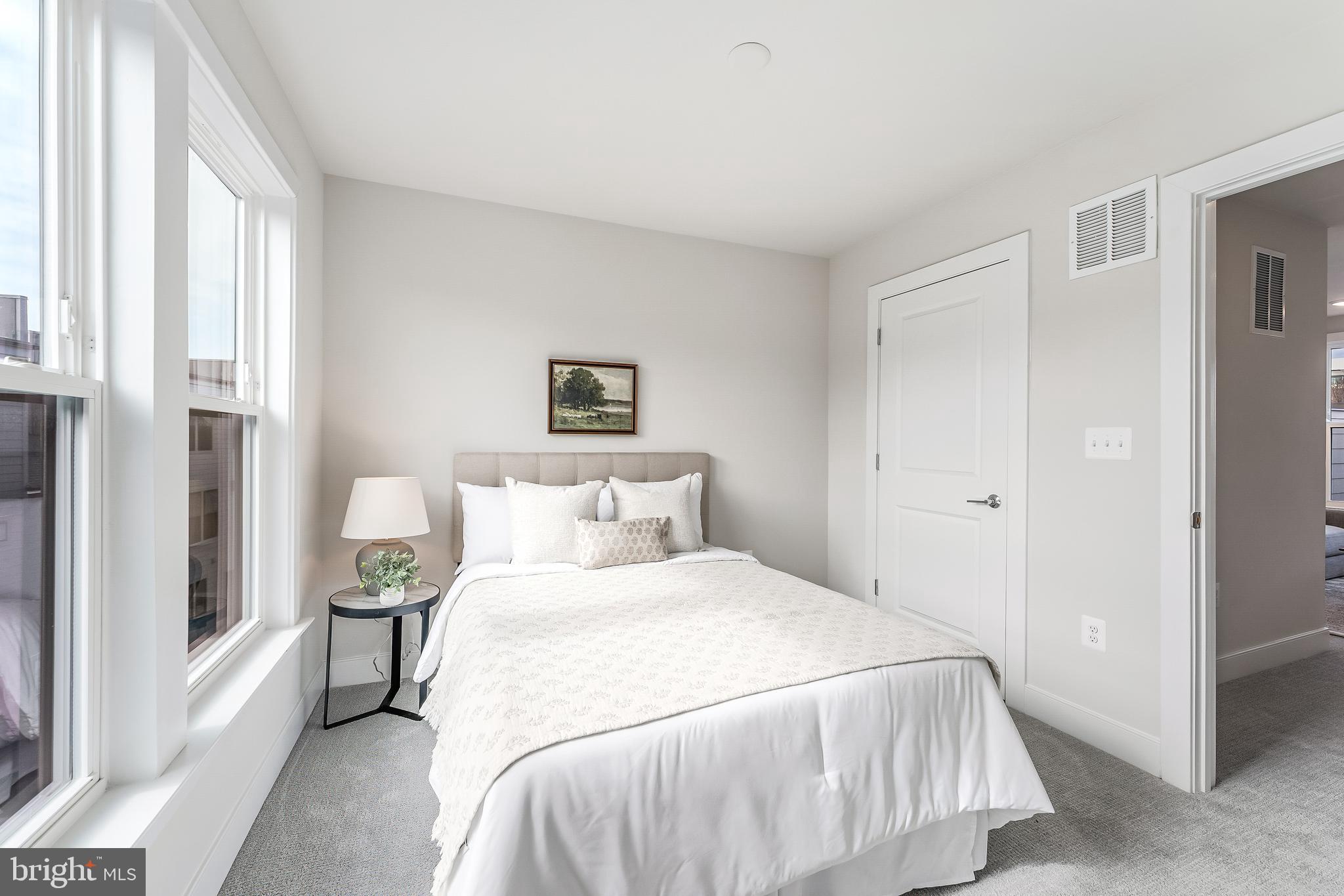 RESTON ARBORETUM - Residential