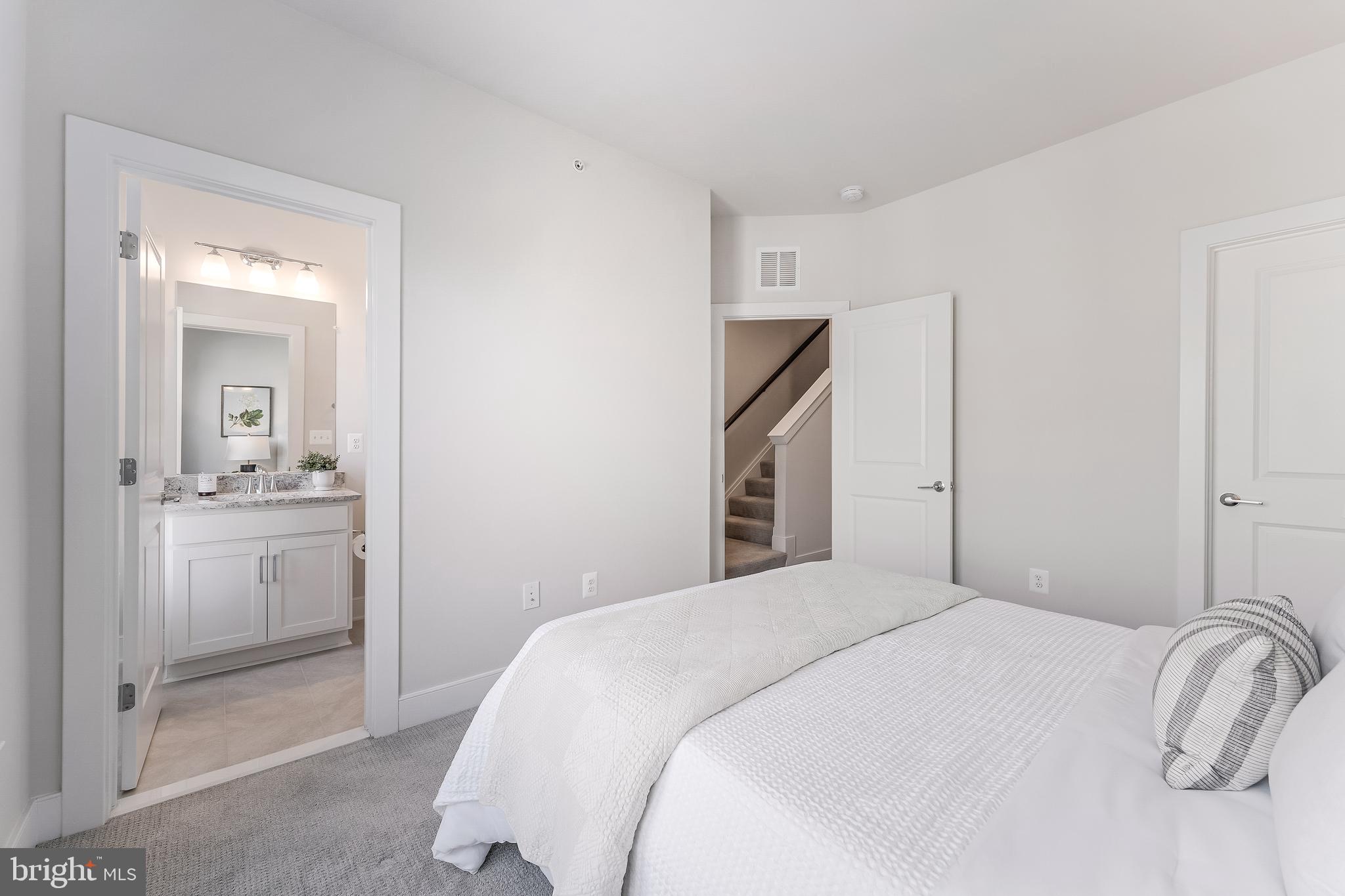 RESTON ARBORETUM - Residential