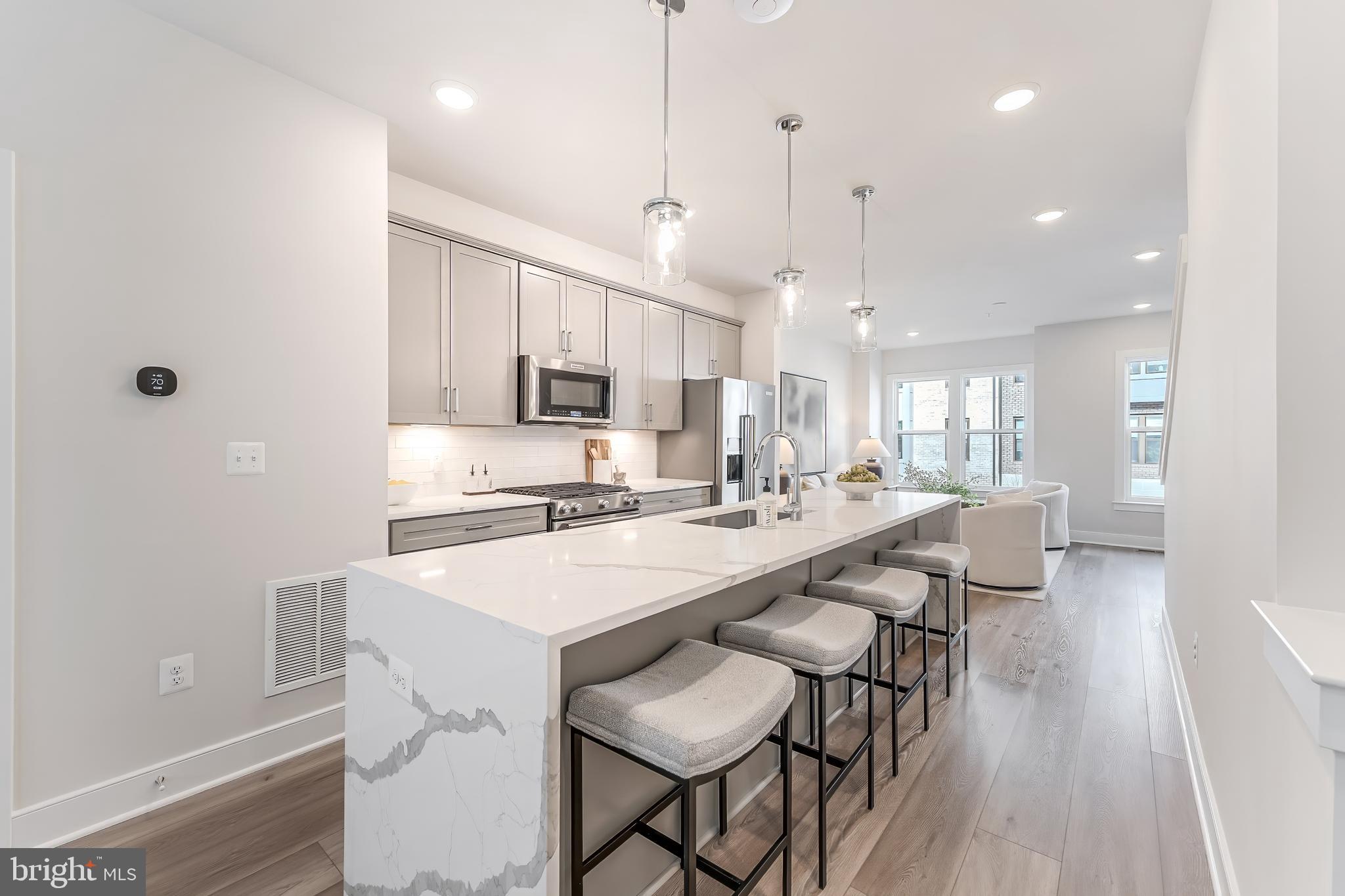 RESTON ARBORETUM - Residential