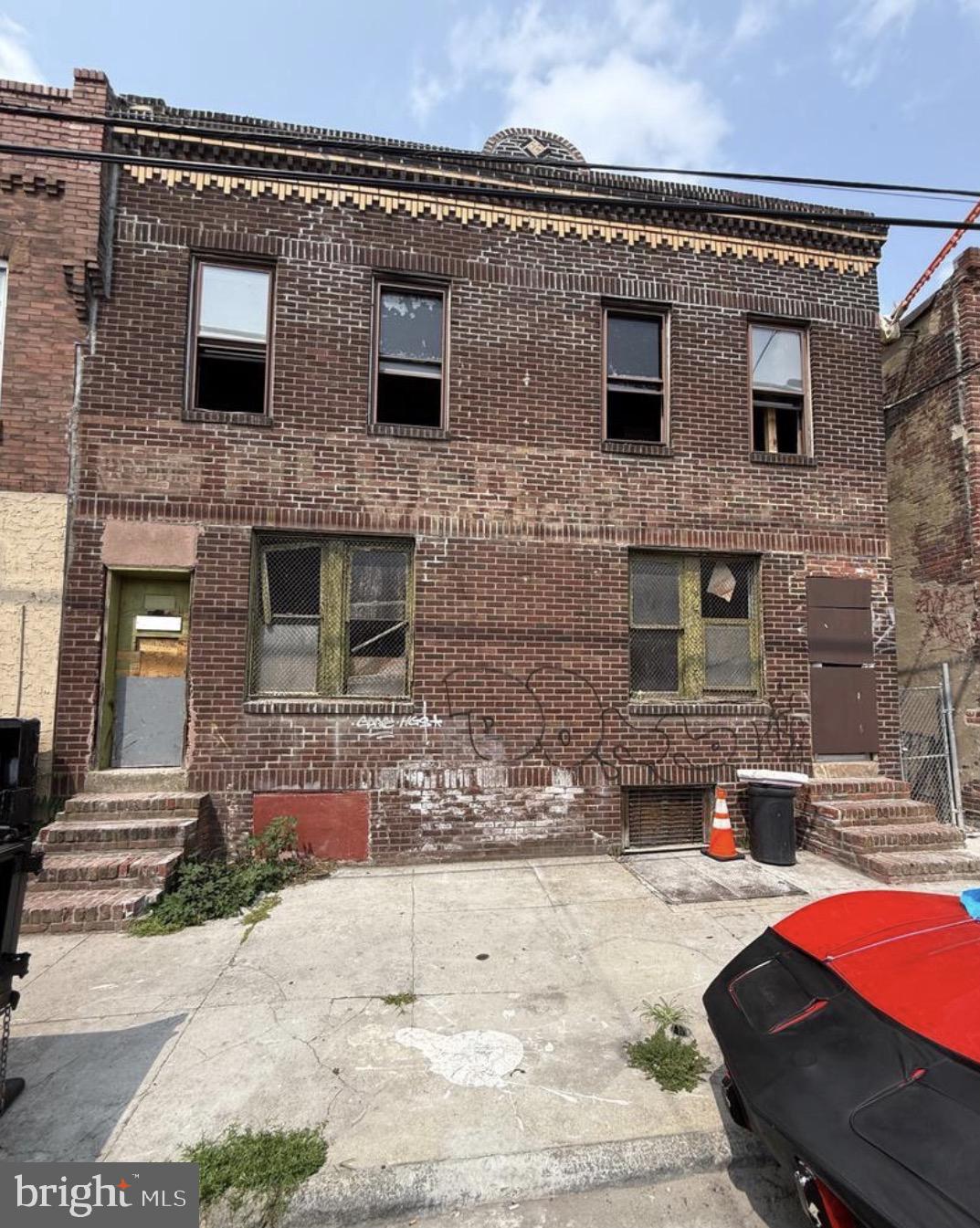 PHILADELPHIA - Residential