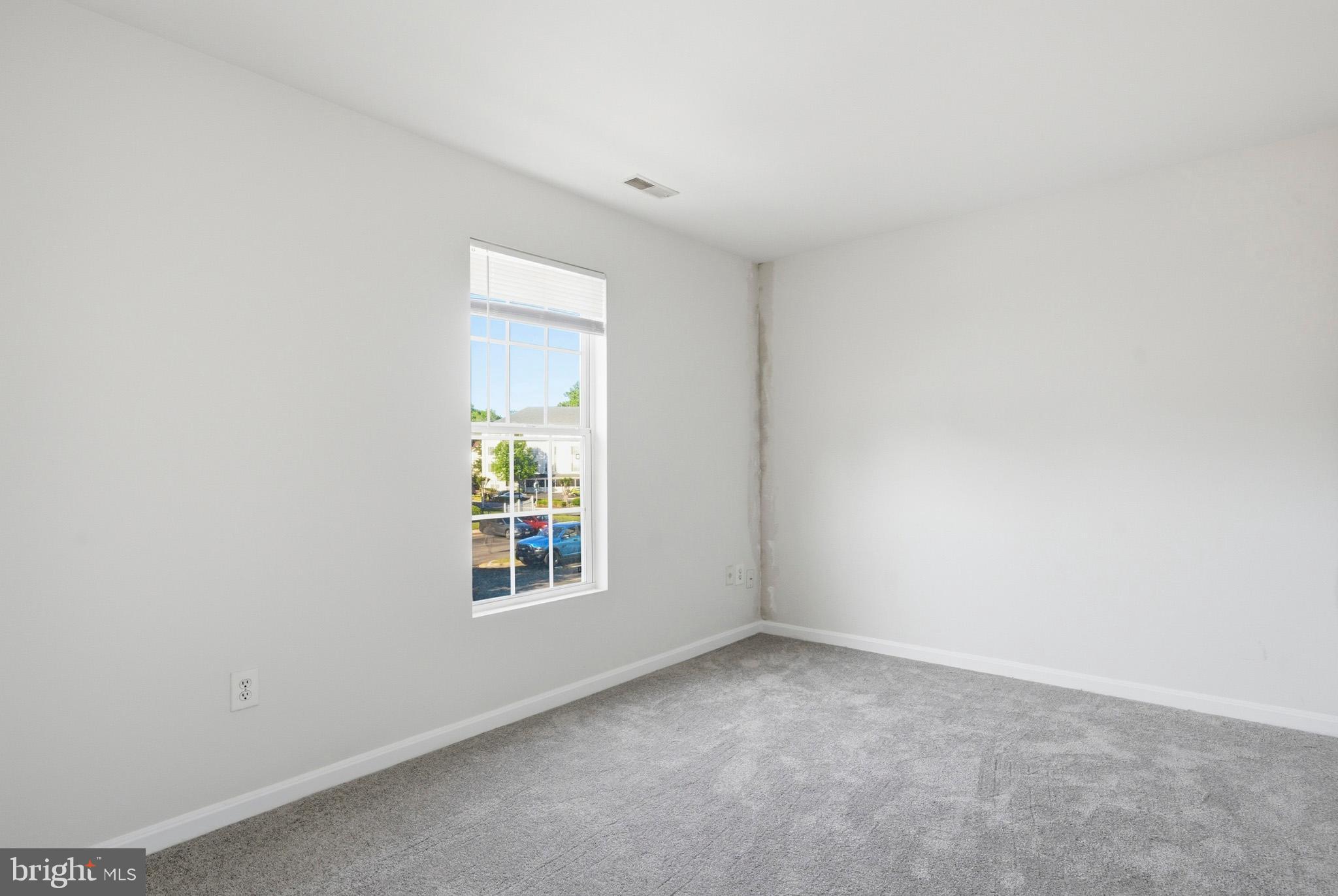 BURNT OAKS - Residential