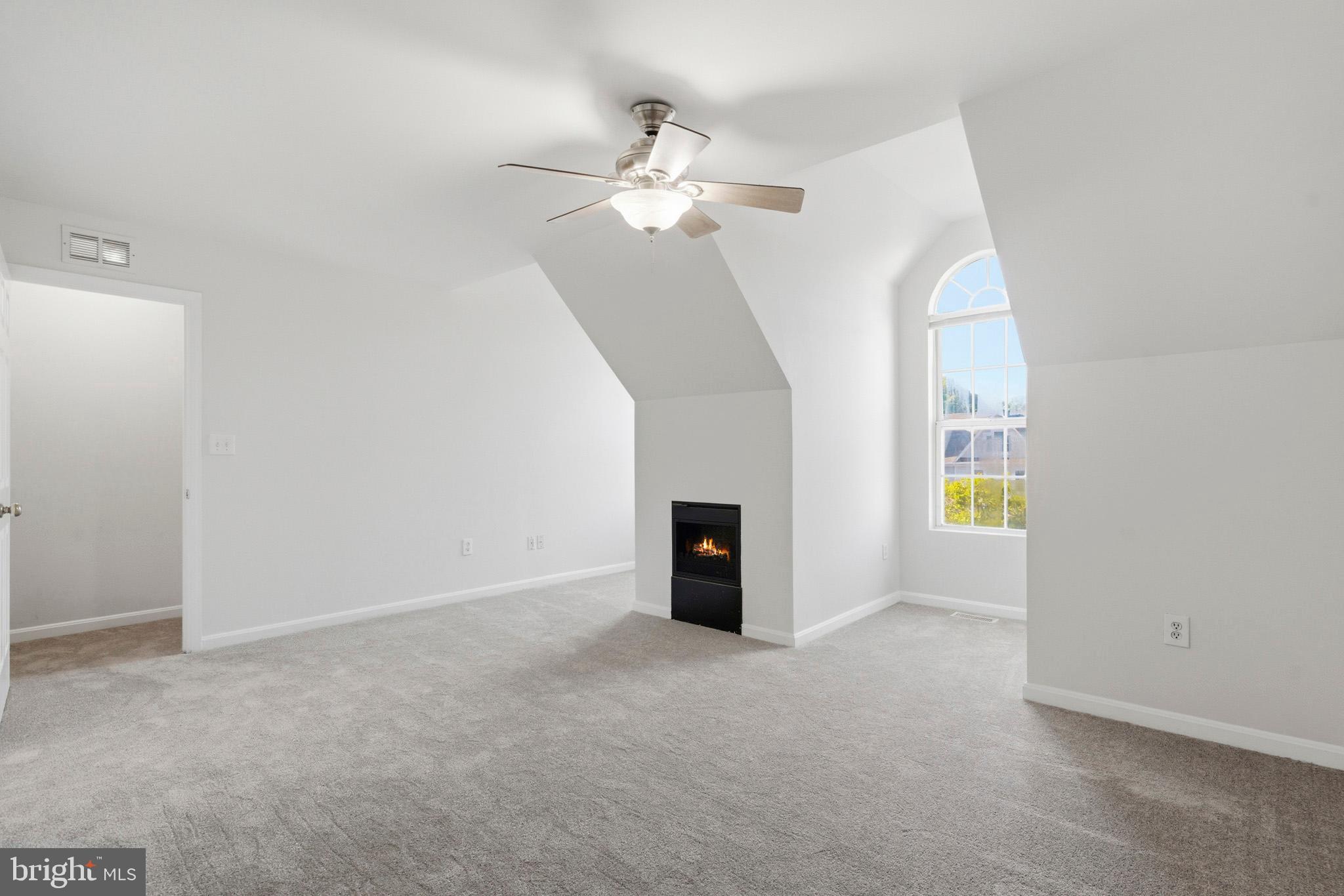 BURNT OAKS - Residential