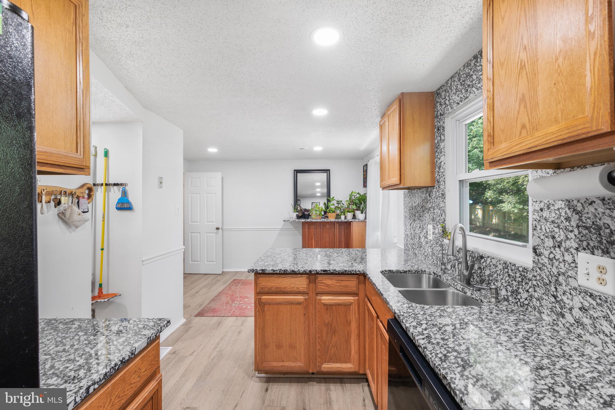3314 WYNDALE COURT