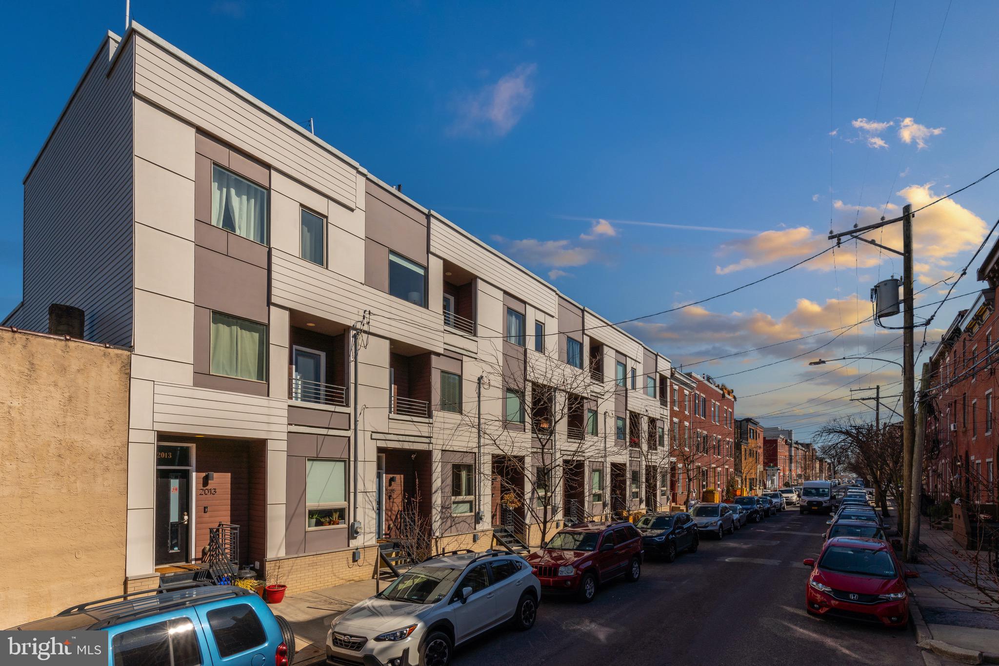 KENSINGTON - Residential