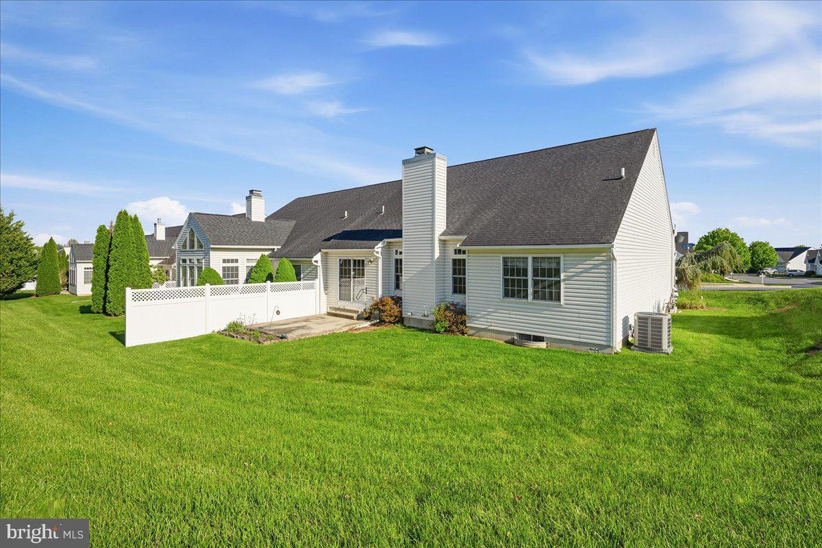BRIARWOOD STEEPLECHA - Residential