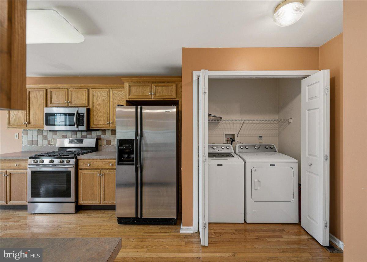 BRIARWOOD STEEPLECHA - Residential