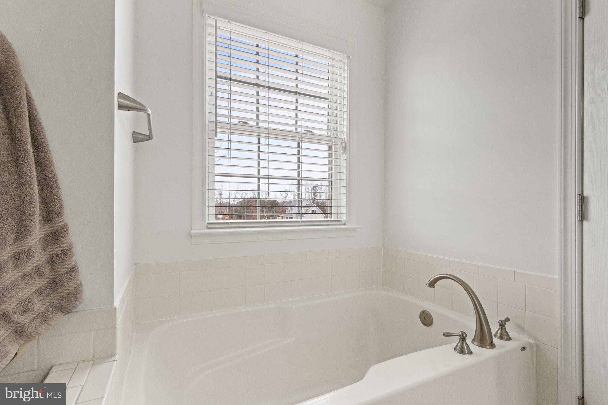 MILLER WOODS - Residential