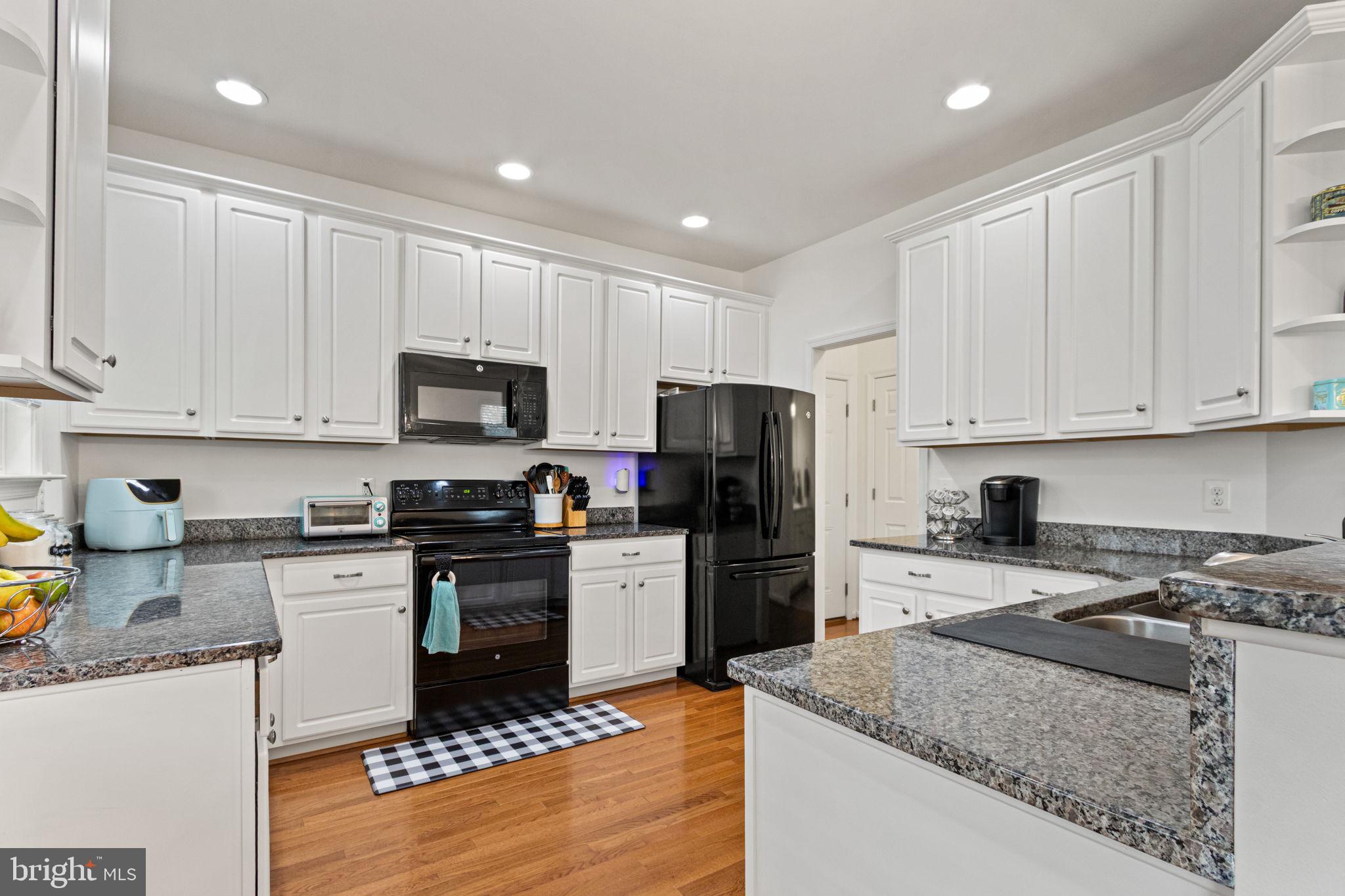 MILLER WOODS - Residential