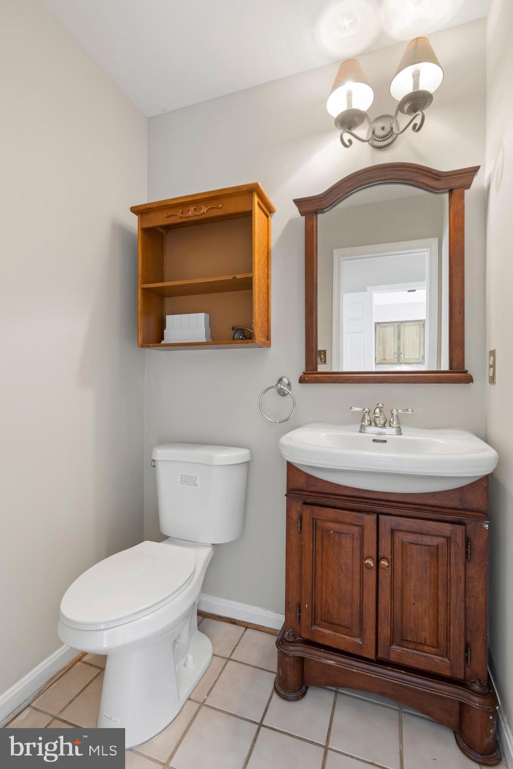 MANOR VILLAGE - Residential