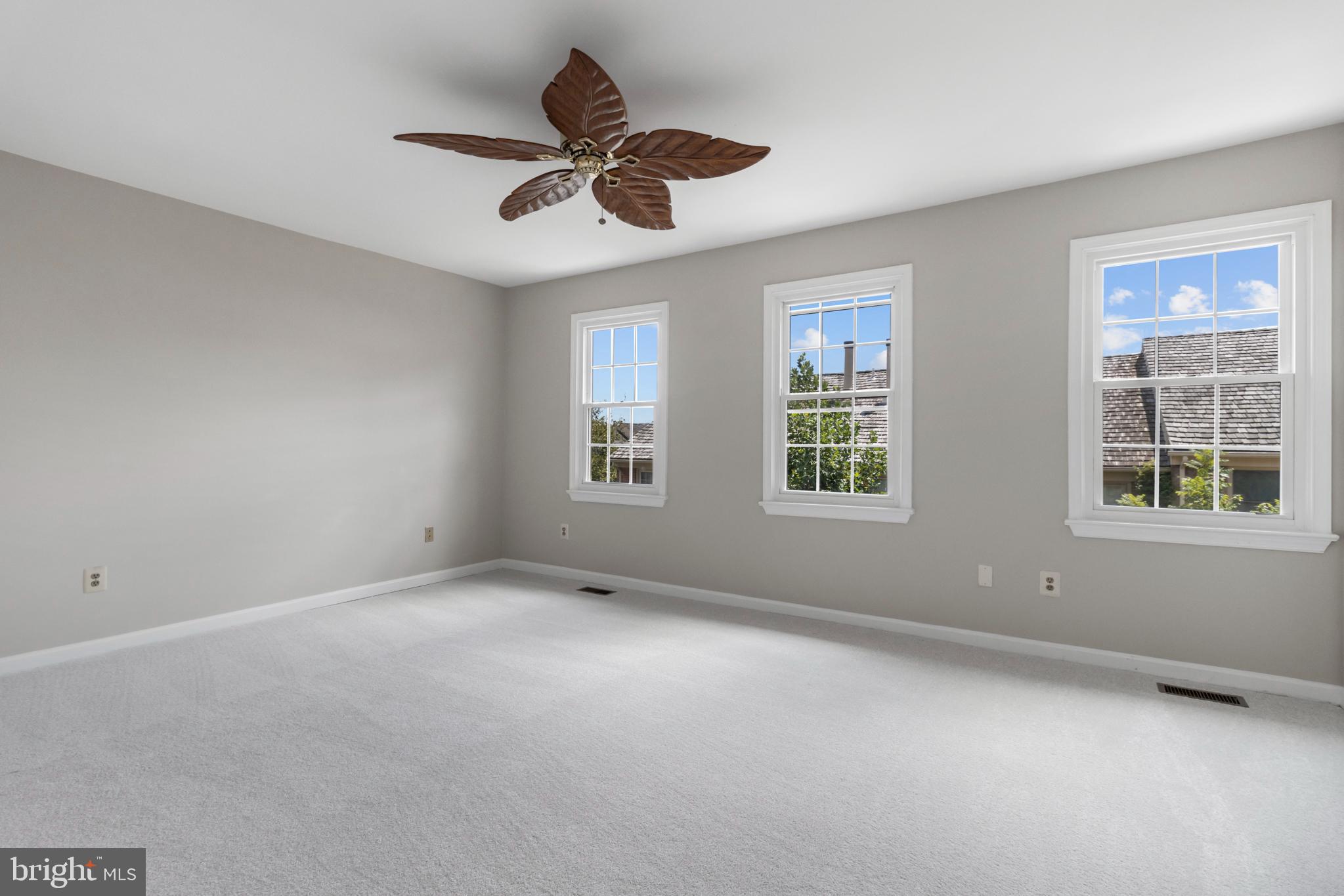 MANOR VILLAGE - Residential