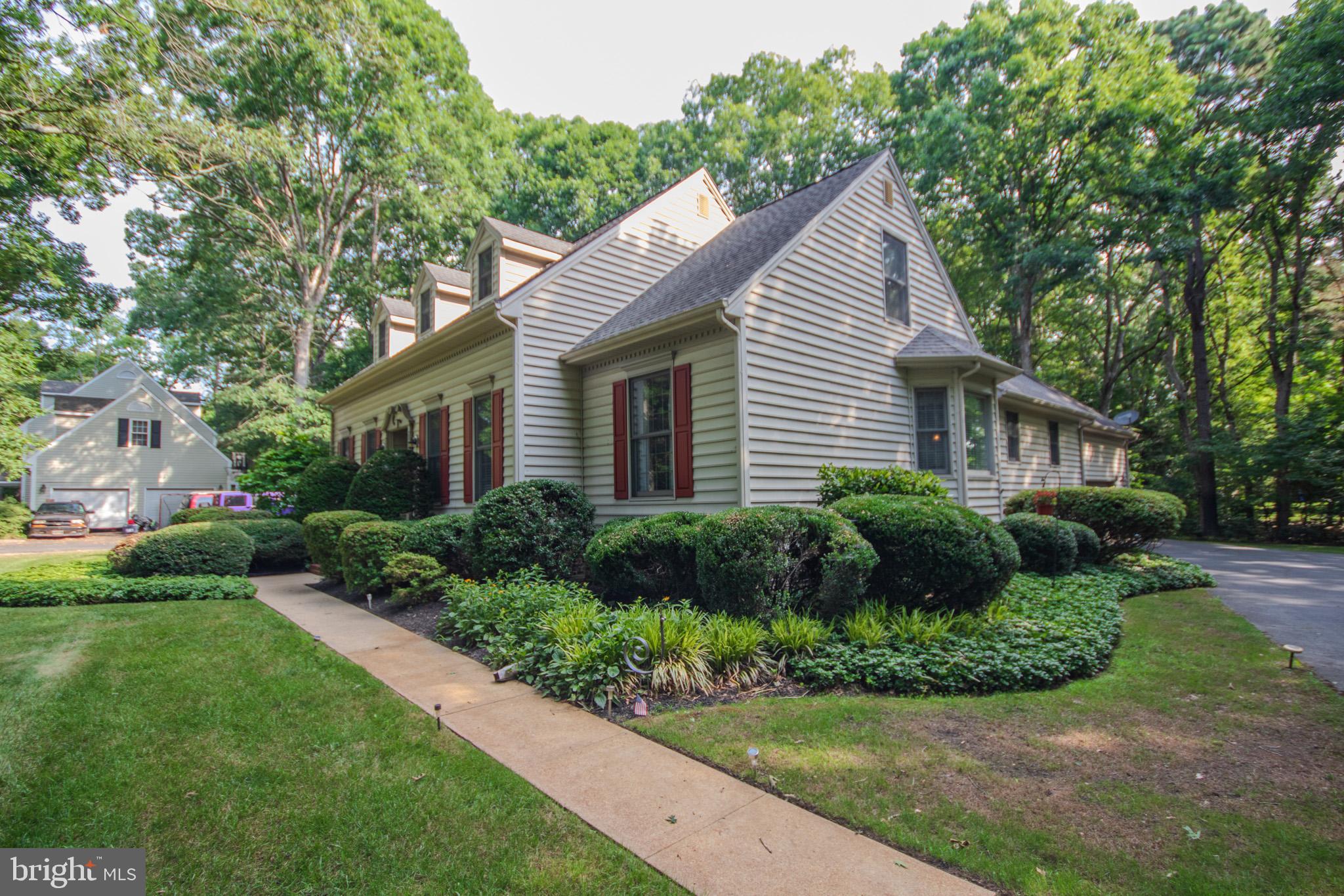 5461 LOCH NESS TERRACE