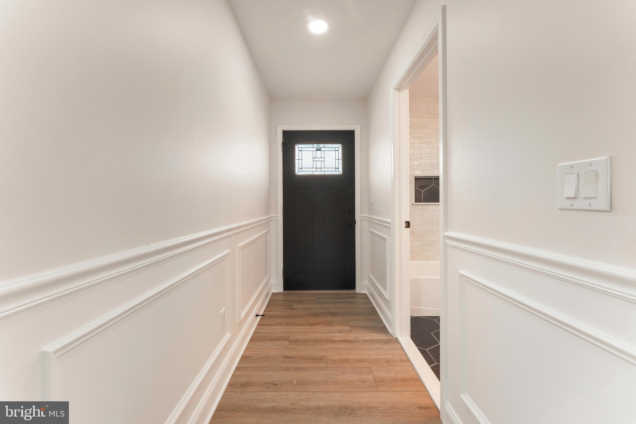 INDIAN CREEK - Residential