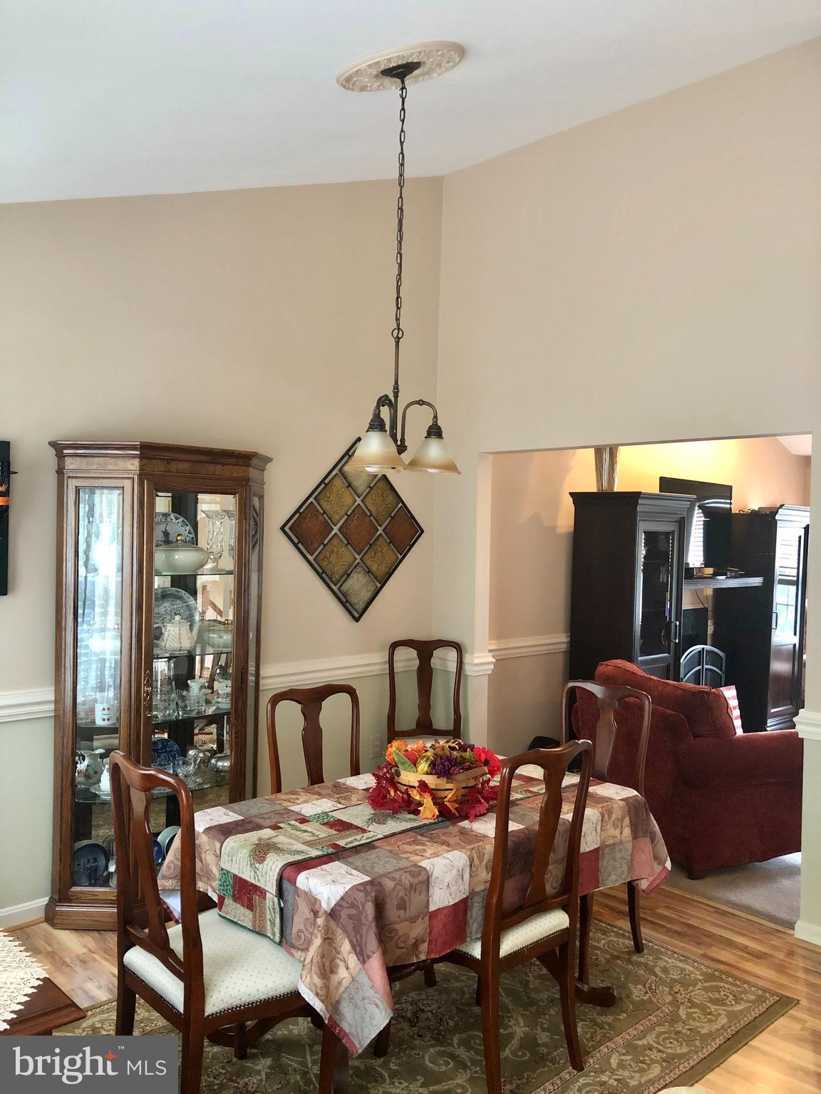 STRATFORD PLACE - Residential