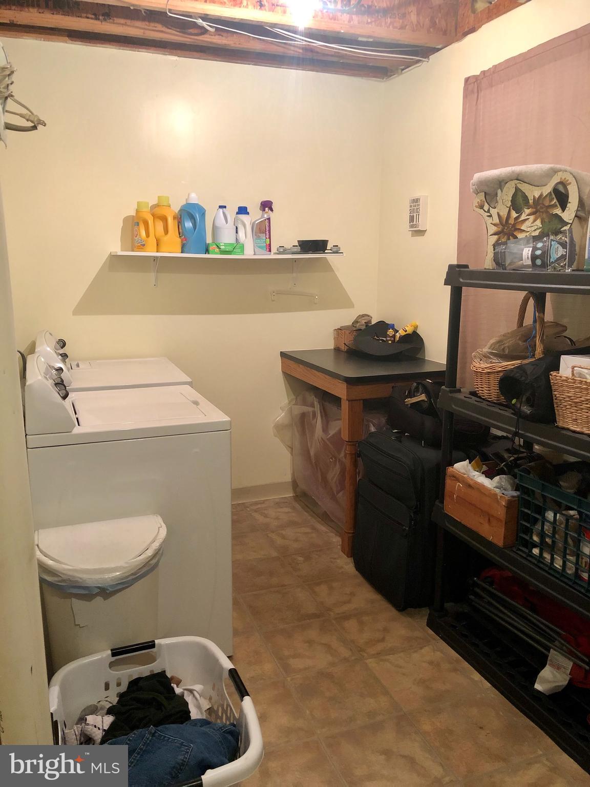 STRATFORD PLACE - Residential