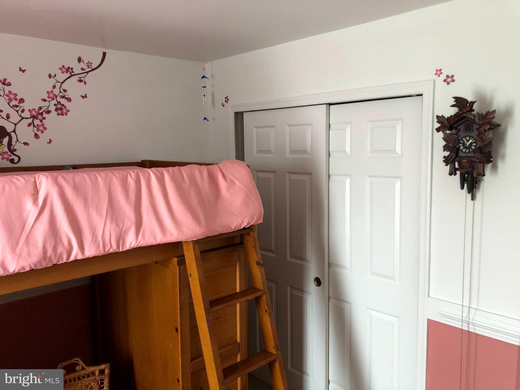 STRATFORD PLACE - Residential