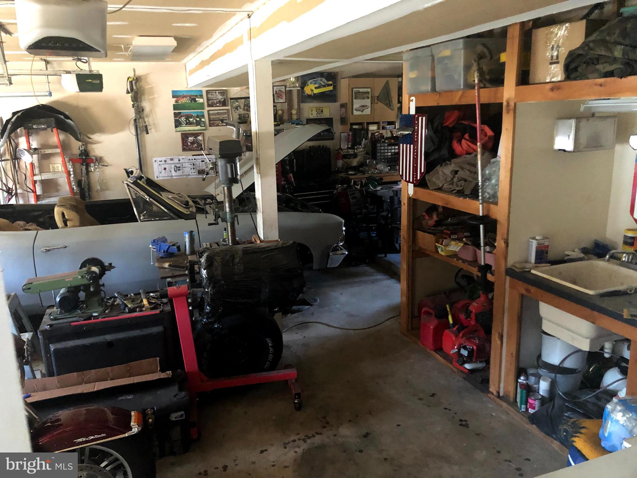 STRATFORD PLACE - Residential