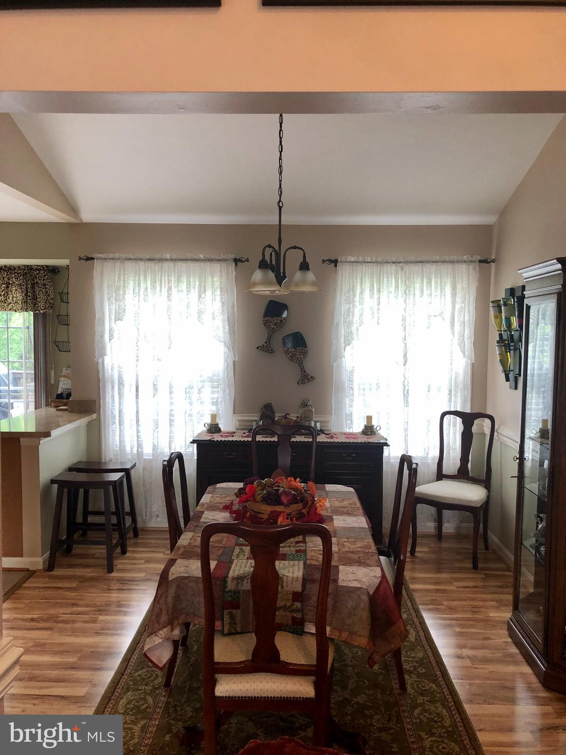 STRATFORD PLACE - Residential