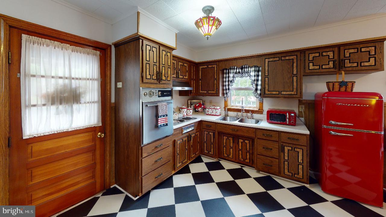 SHORT GAP AREA - Residential