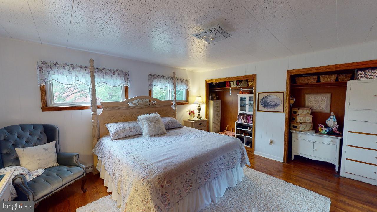 SHORT GAP AREA - Residential